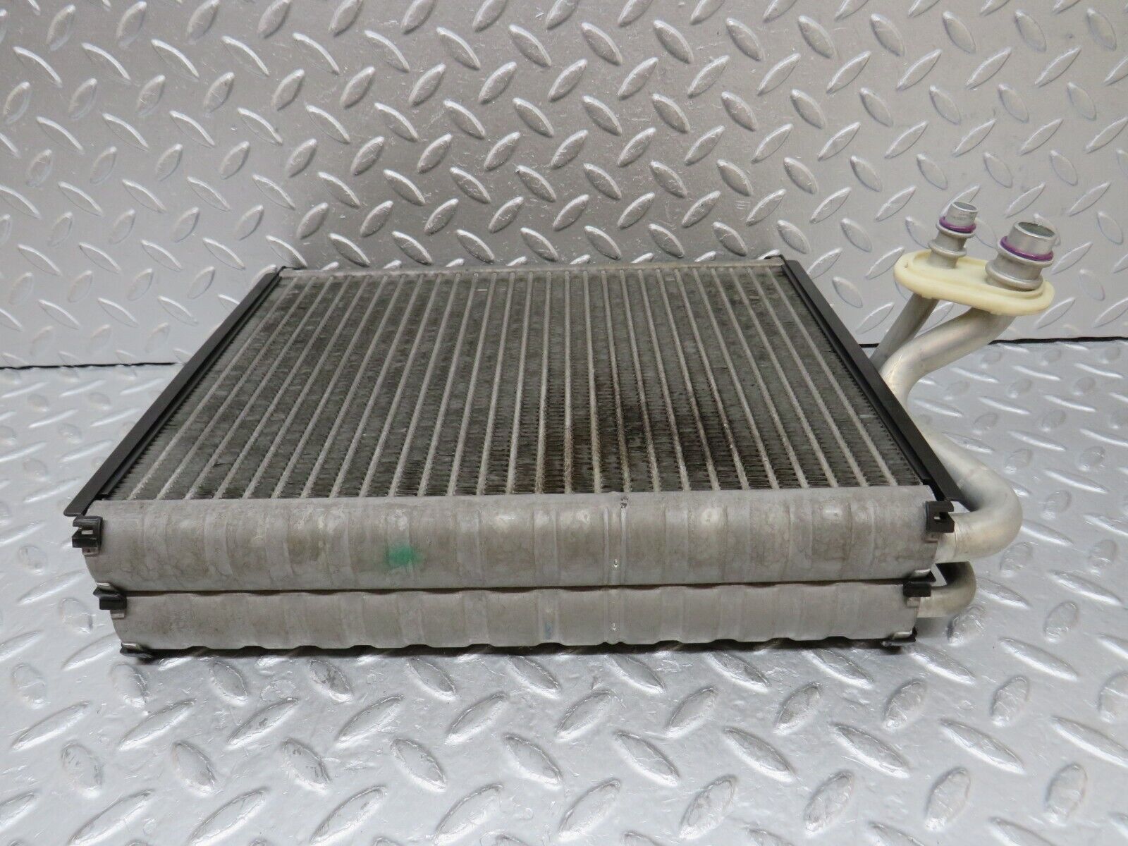 35233 Mercedes-Benz W221 Air Conditioning Radiator Behr 2218300158