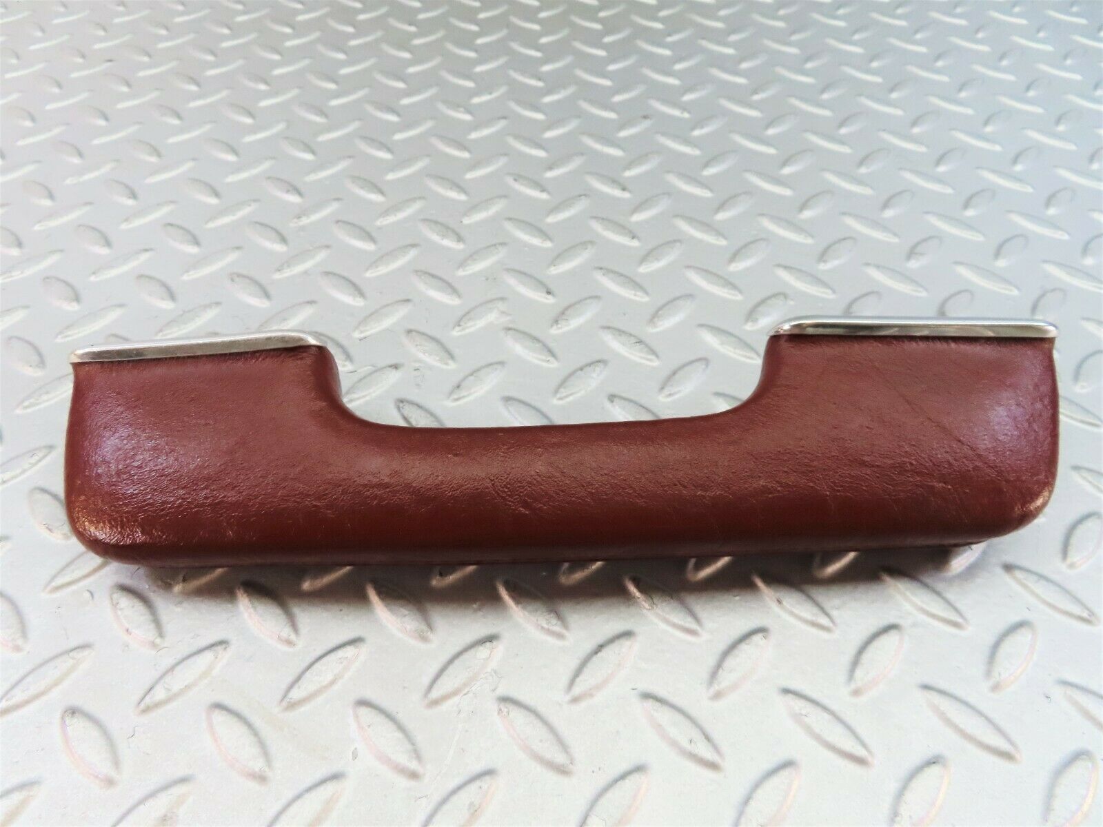 7583 Mercedes-Benz S123 230TE Wagon Interior Door Handle Front Righ 1239702001