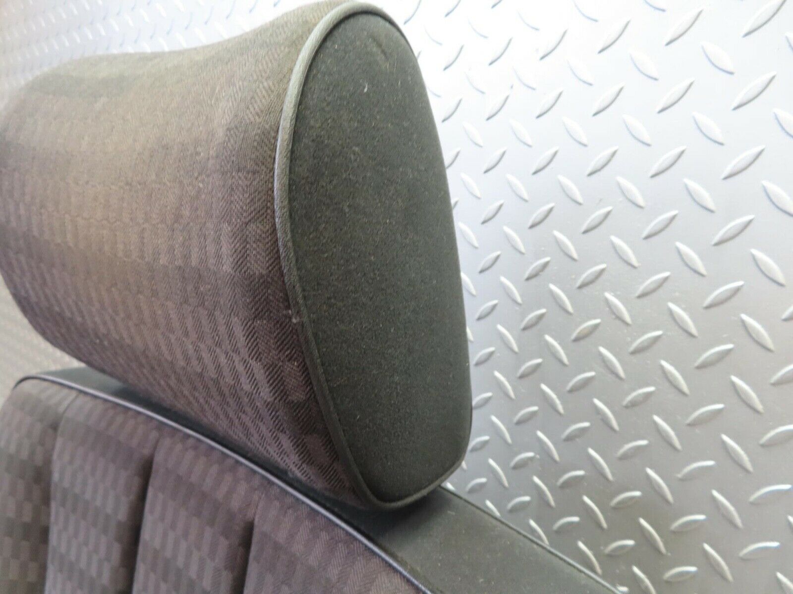 14793 Mercedes-Benz W201 190E Front Right Driver Seat