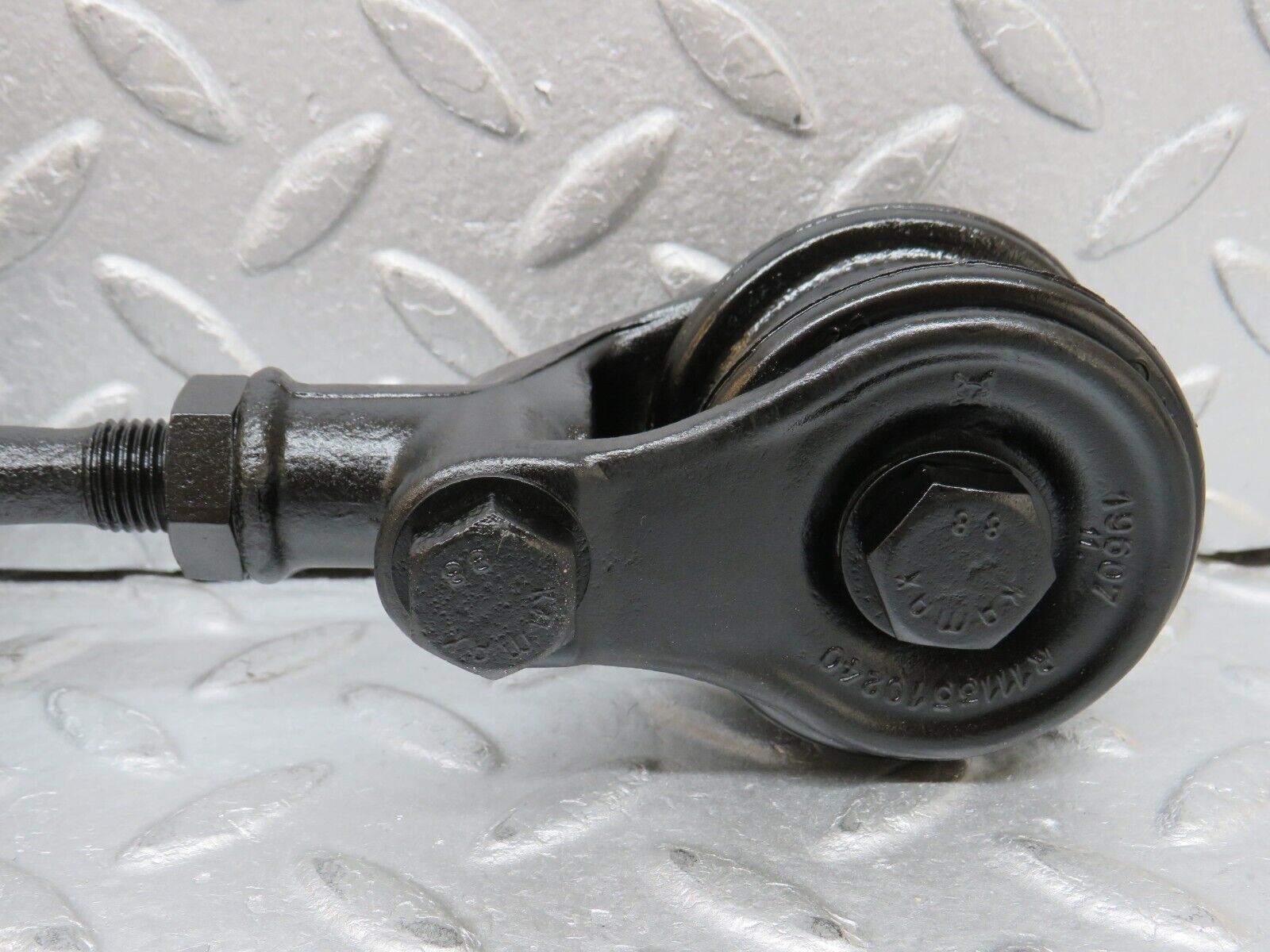 37471 Mercedes-Benz W109 300SEL Strut Rear Axle Mount 1113510444 1113510240