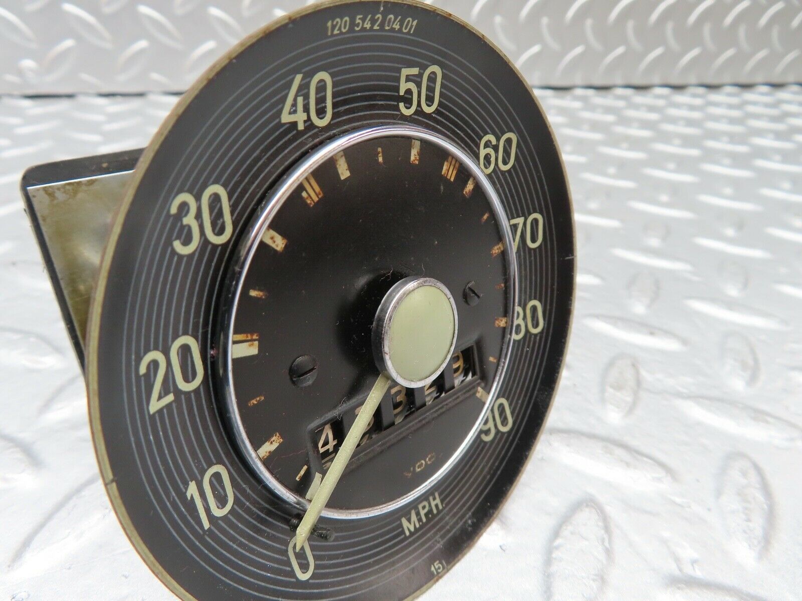 19814 Mercedes-Benz W120 W121 Ponton Speedometer VDO 1205420401