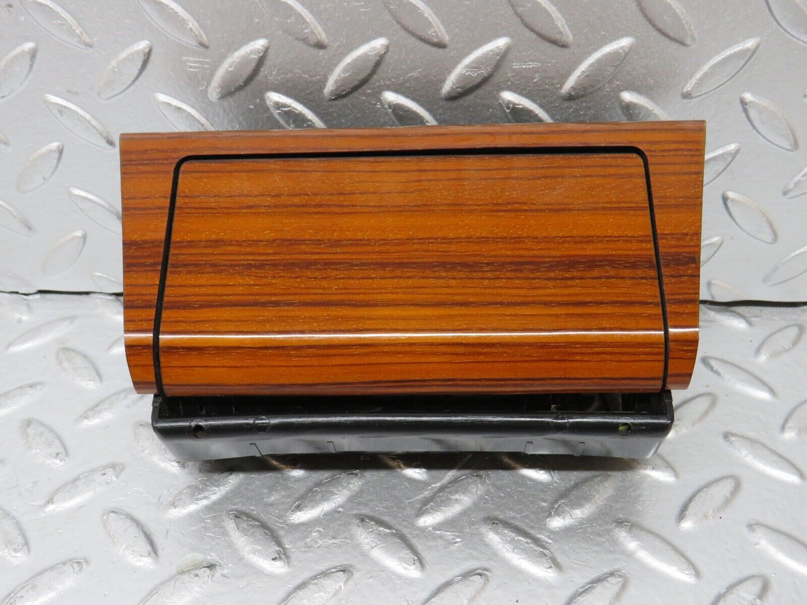 31310 Mercedes-Benz S124 220TE Wagon Centre Console Ashtray Wood Finish