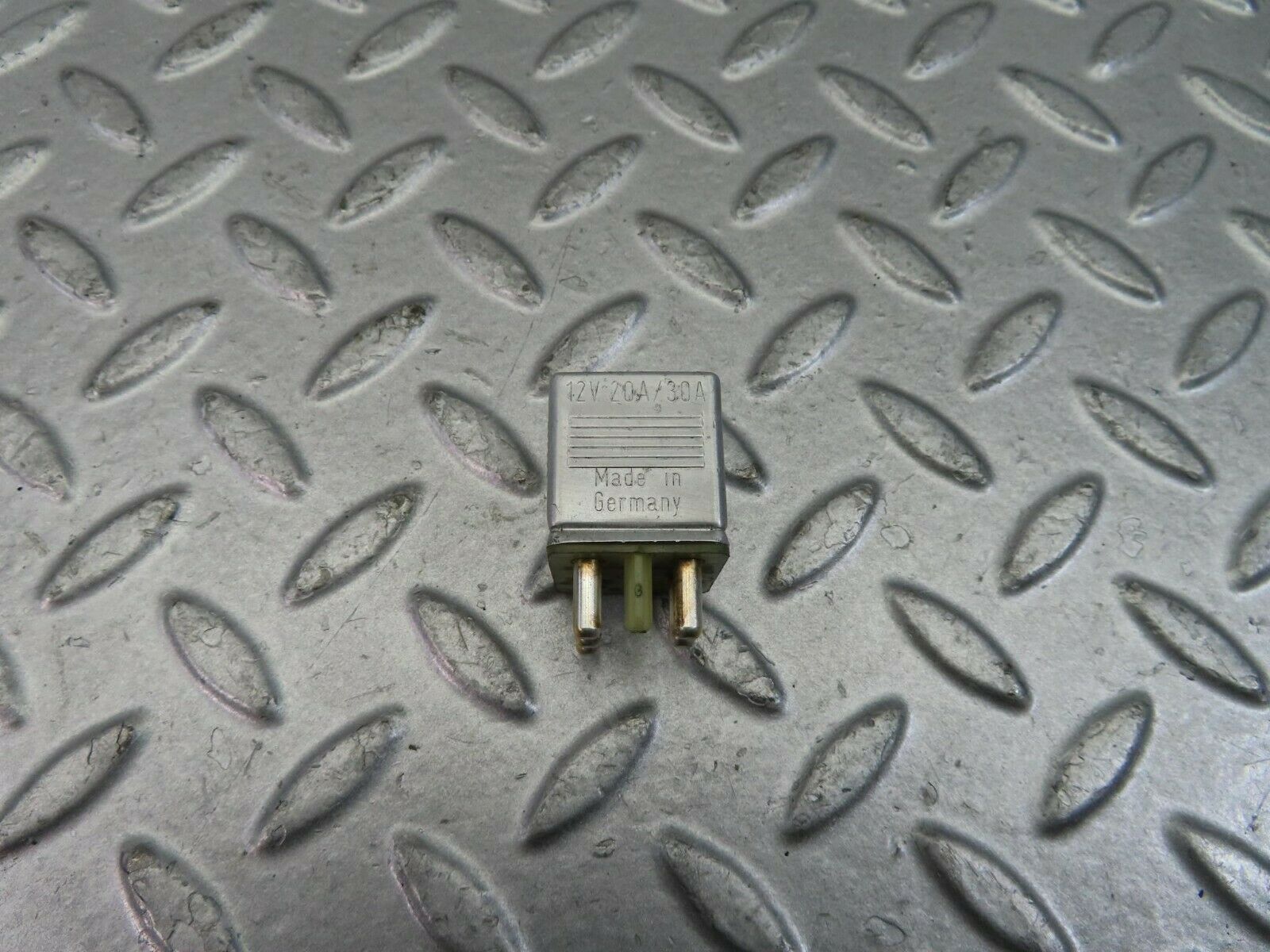 9425 Mercedes-Benz C124 300CE Coupe Multi Purpose Relay 0015420219