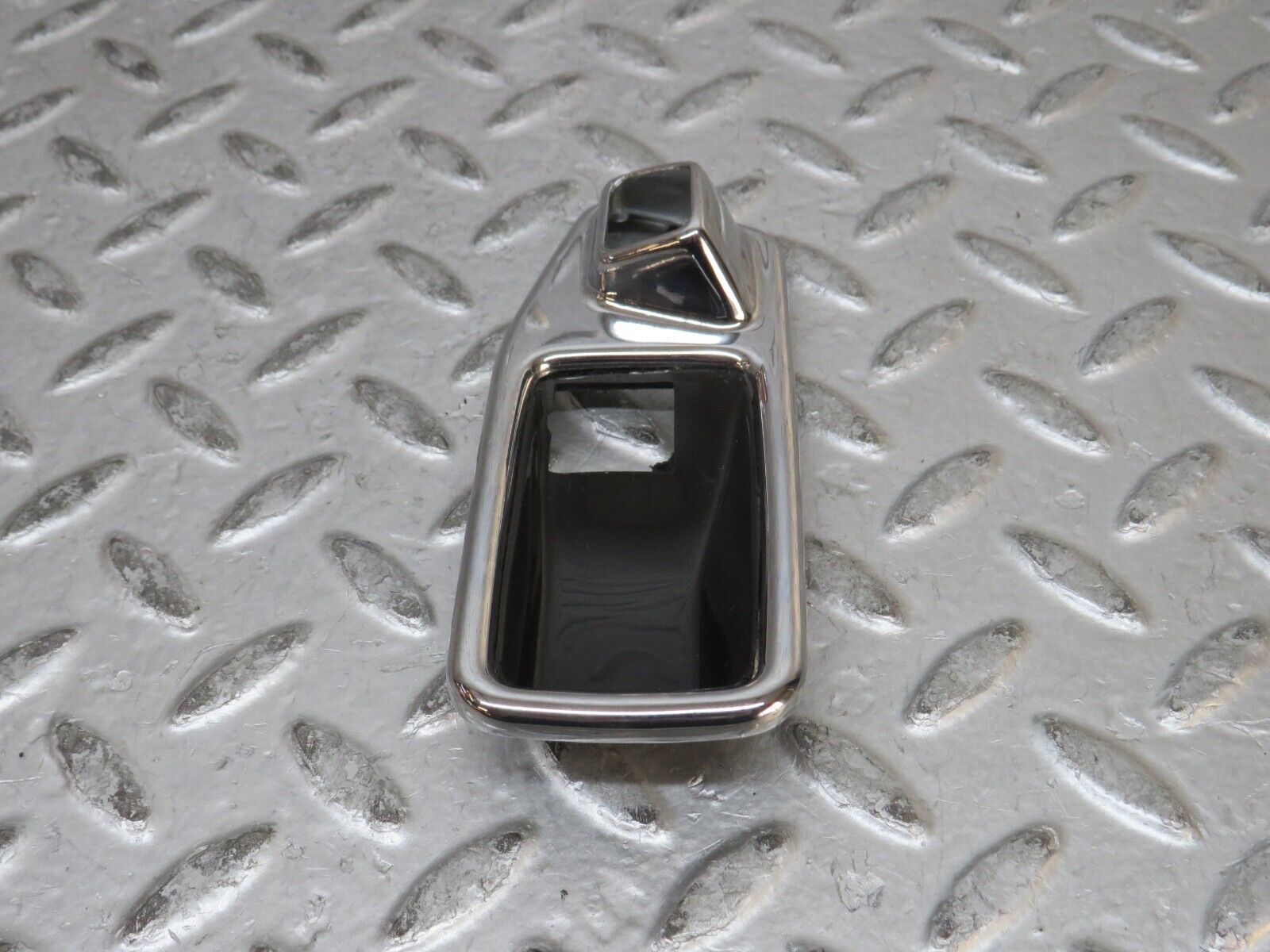 28810 Mercedes-Benz W123 230E Chrome Frame For Door Opener Left 1167660111