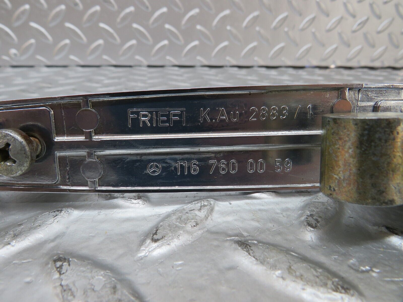 26084 Mercedes-Benz W116 450SE Chrome Door Handle Rear Left No Key 1167600059