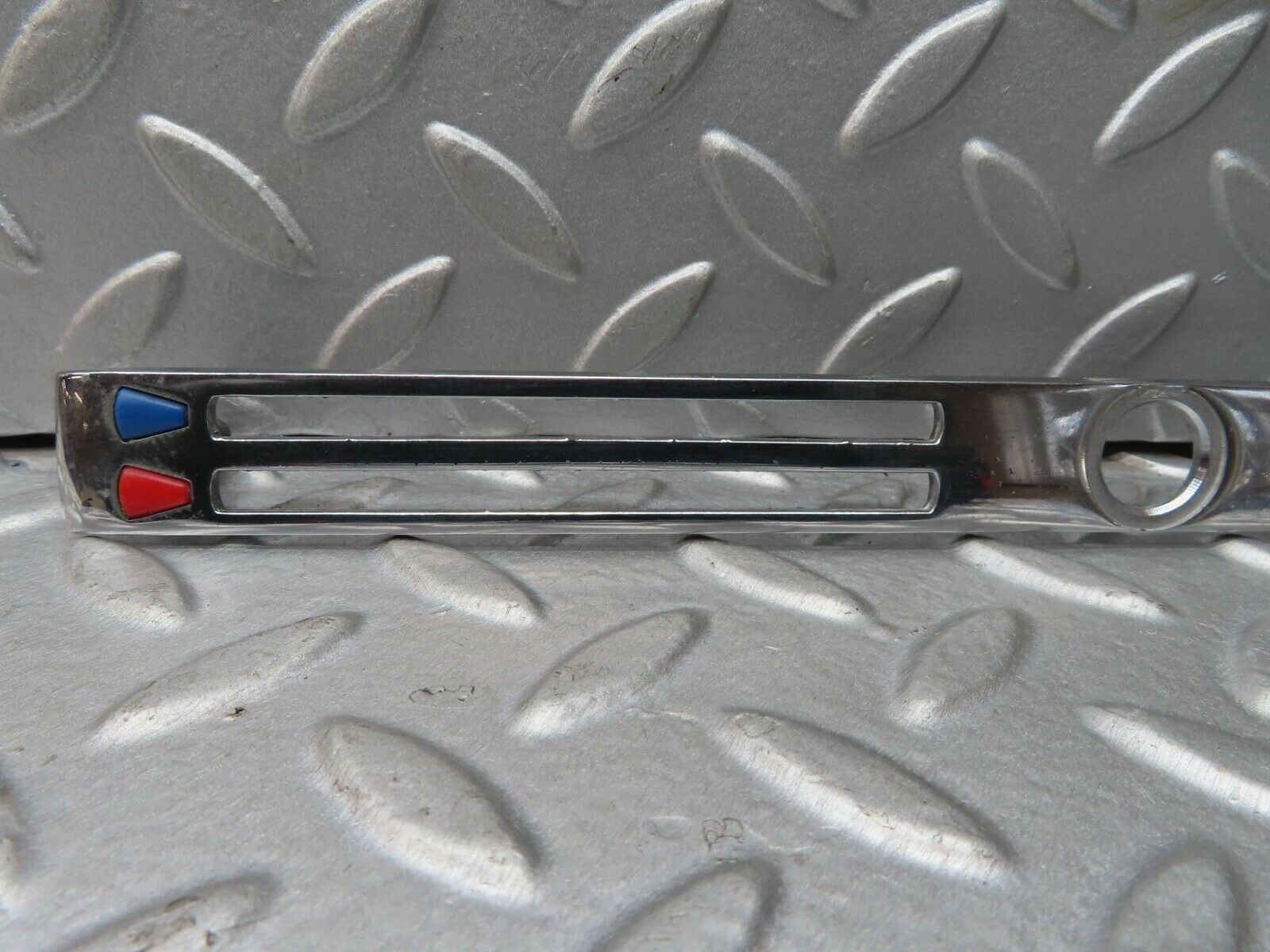 13199 Mercedes-Benz W111 220S Dash Centre Heater Control Chrome Trim