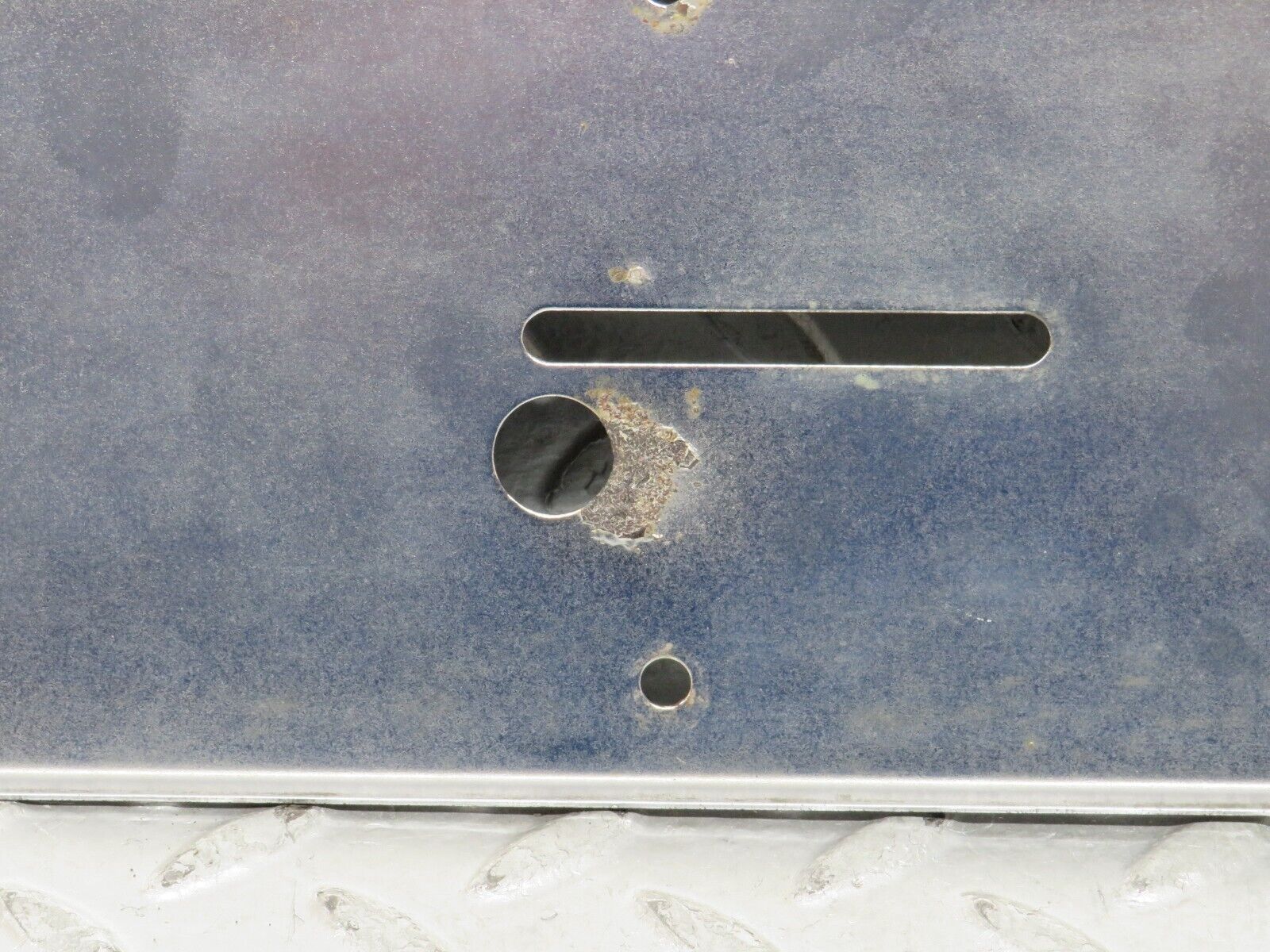 27626 Mercedes-Benz S124 300TE Wagon Rear number Plate Holder Chrome