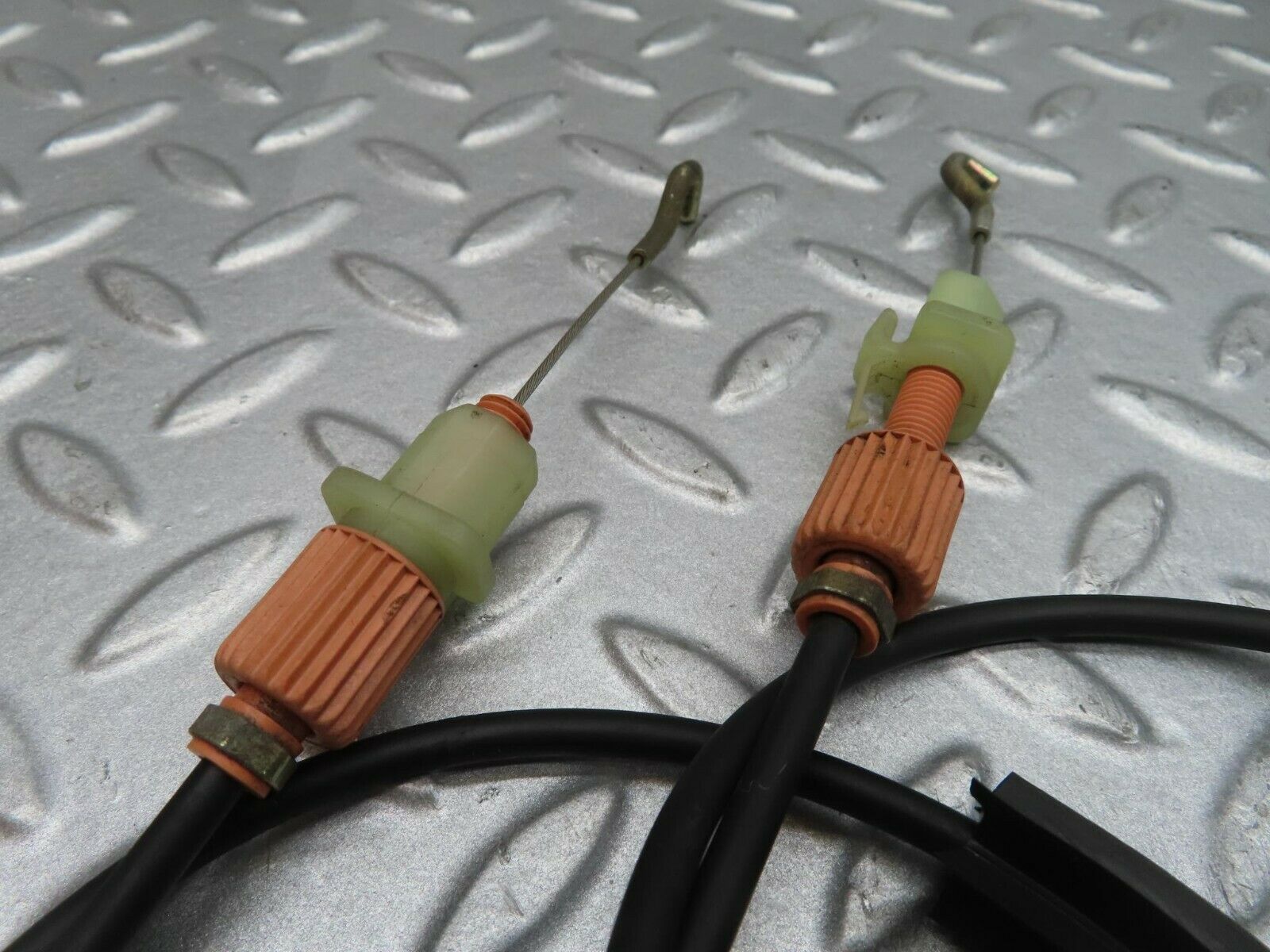 12185 Mercedes-Benz R129 300SL Coupe Heater Control Cable