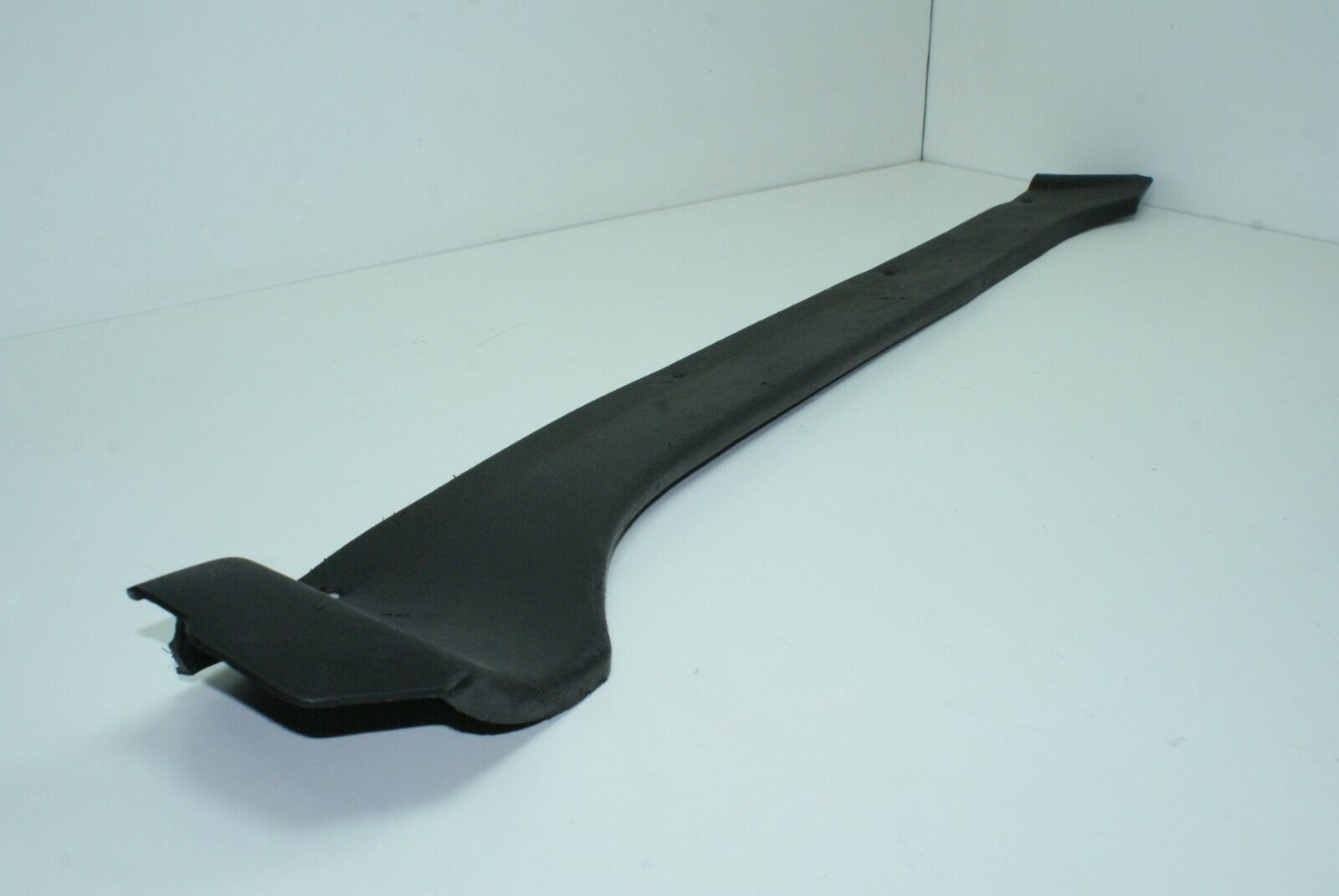 2074 Mercedes-Benz W108 280SE Cover Strip Trunk Floor Right 1086830224