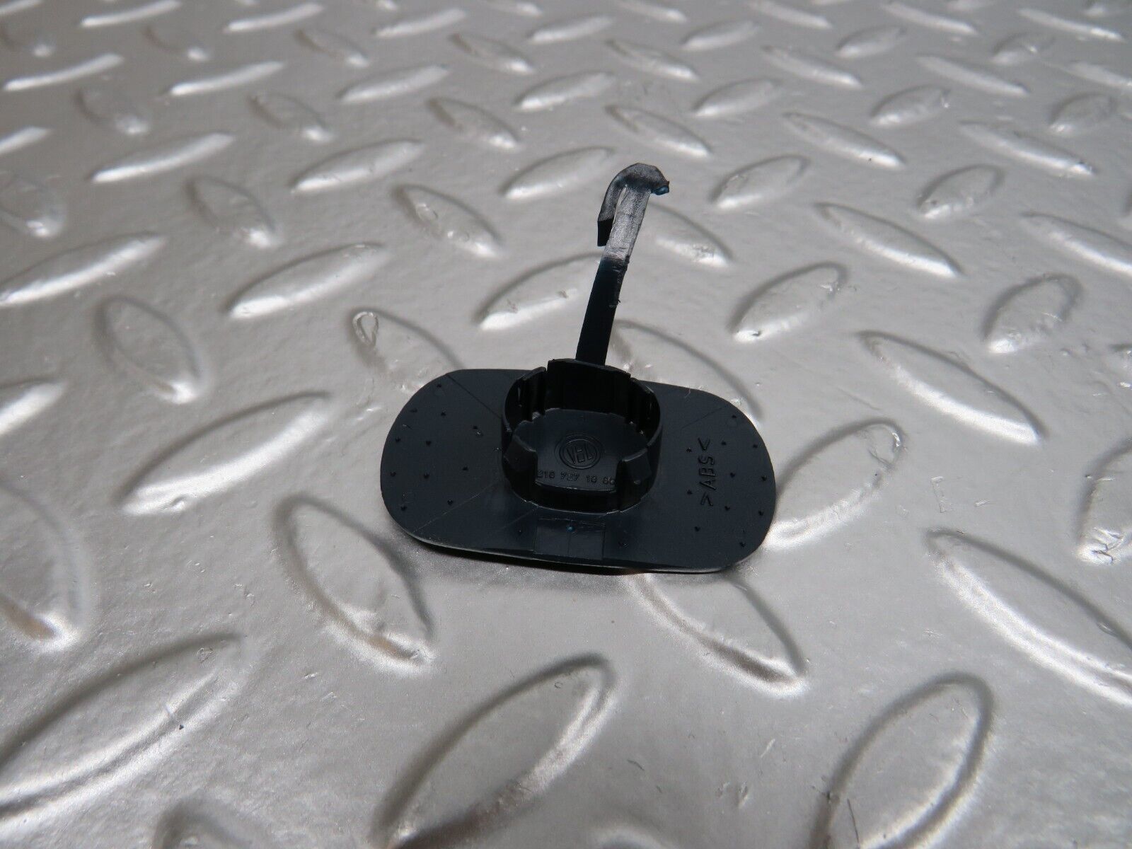 24684 Mercedes-Benz W140 S320 Door Card SRS Trim Plug Blue 2107271088