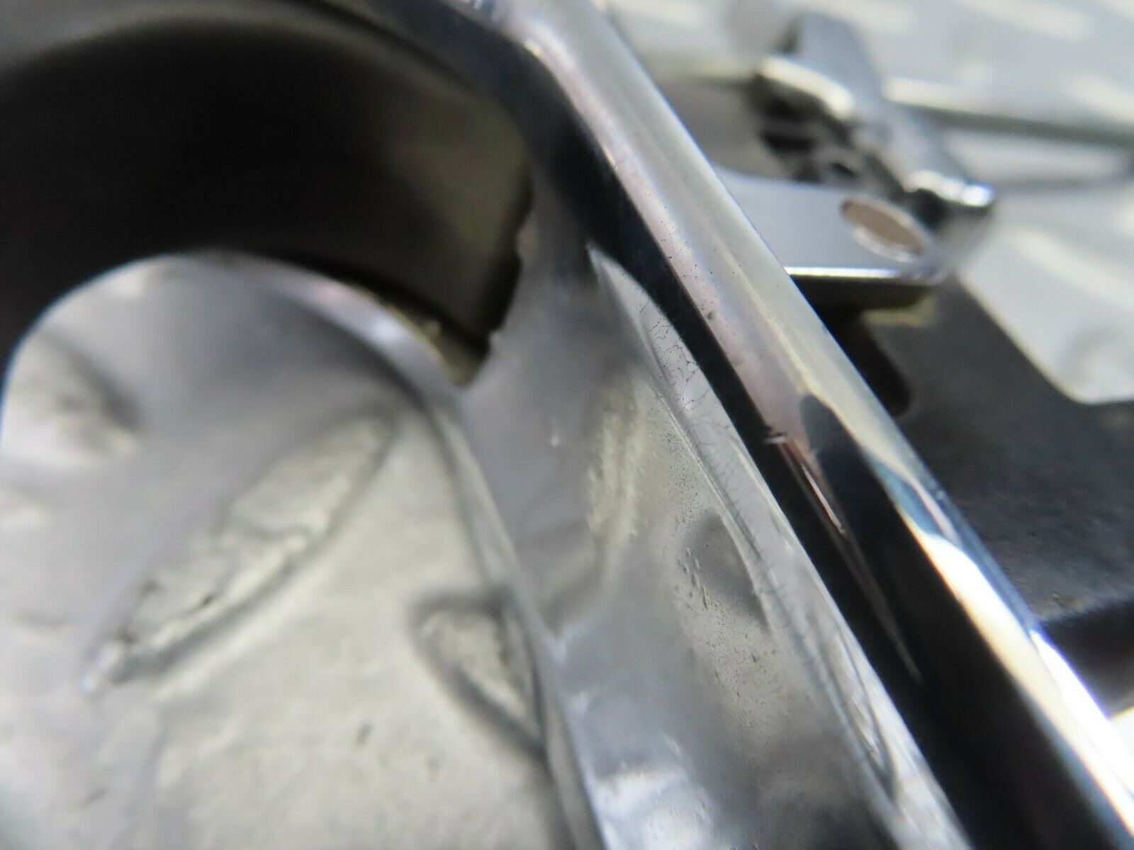 10113 Mercedes-Benz C123 230CE Coupe Exterior Chrome Door Handle No Key