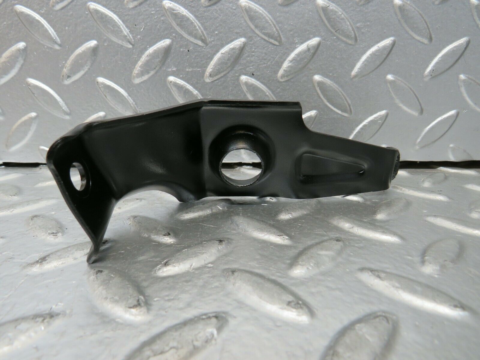 23401 Mercedes-Benz W116 350SE Throttle Linkage