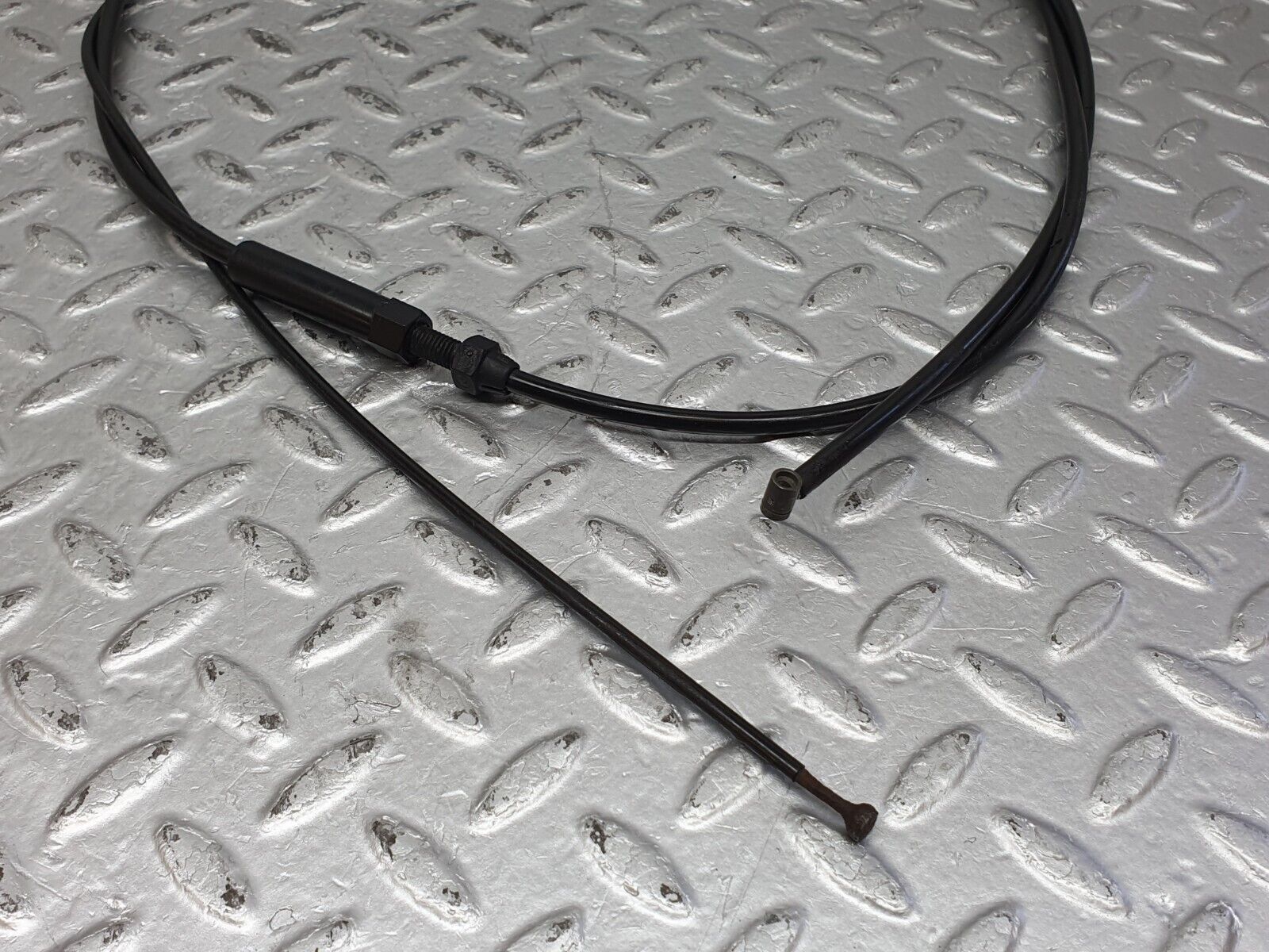 41257 Mercedes-Benz W126 300SE Bonnet Release Cable