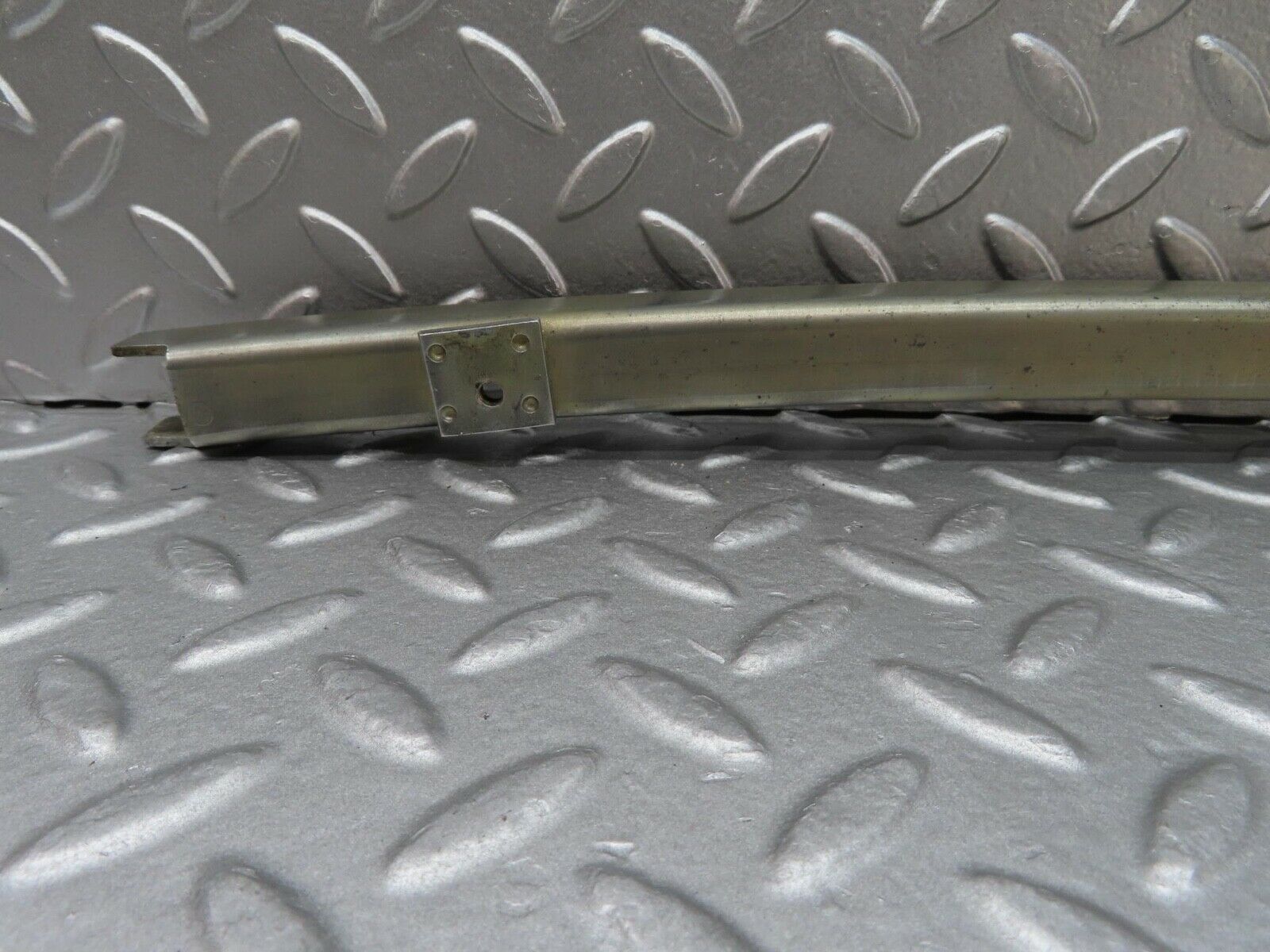 13994 Mercedes-Benz C107 280SLC Front Left Window Channel