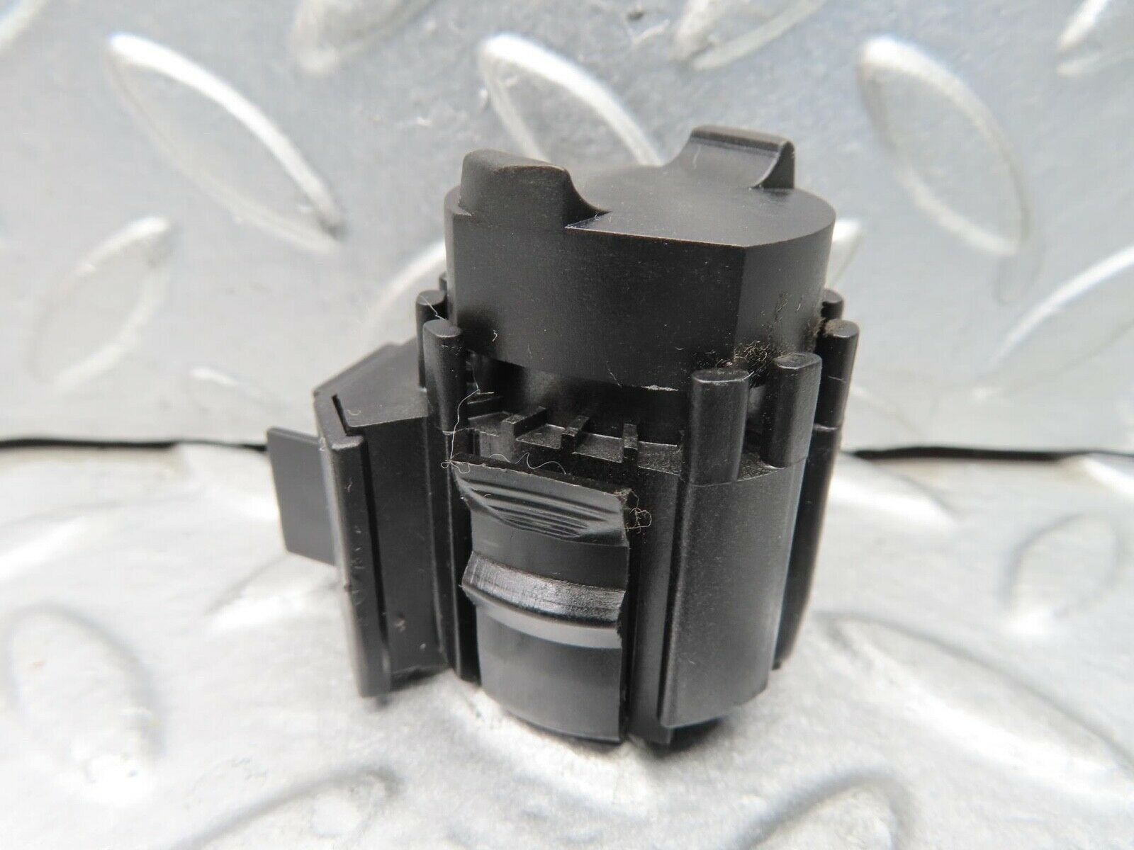 15089 Mercedes-Benz W140 S320 Kick Down Switch 0025452214