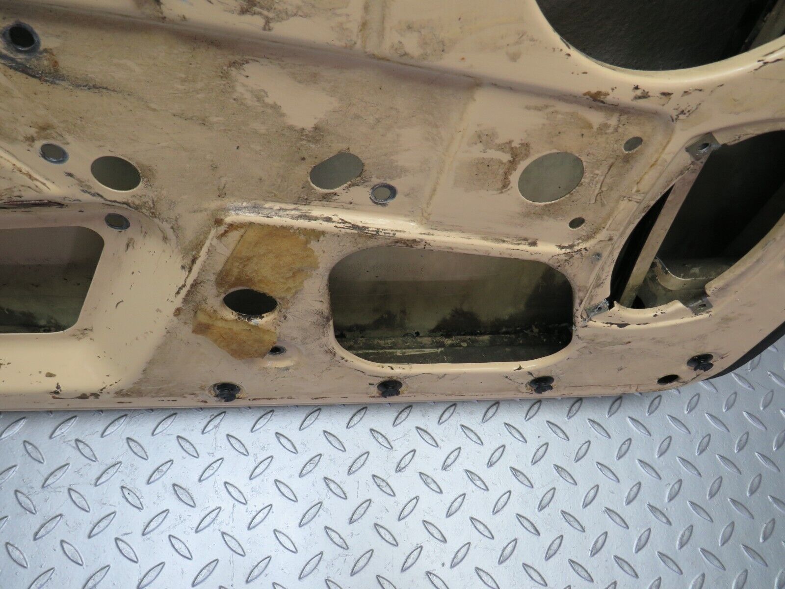 30035 Porsche 924 Left Door