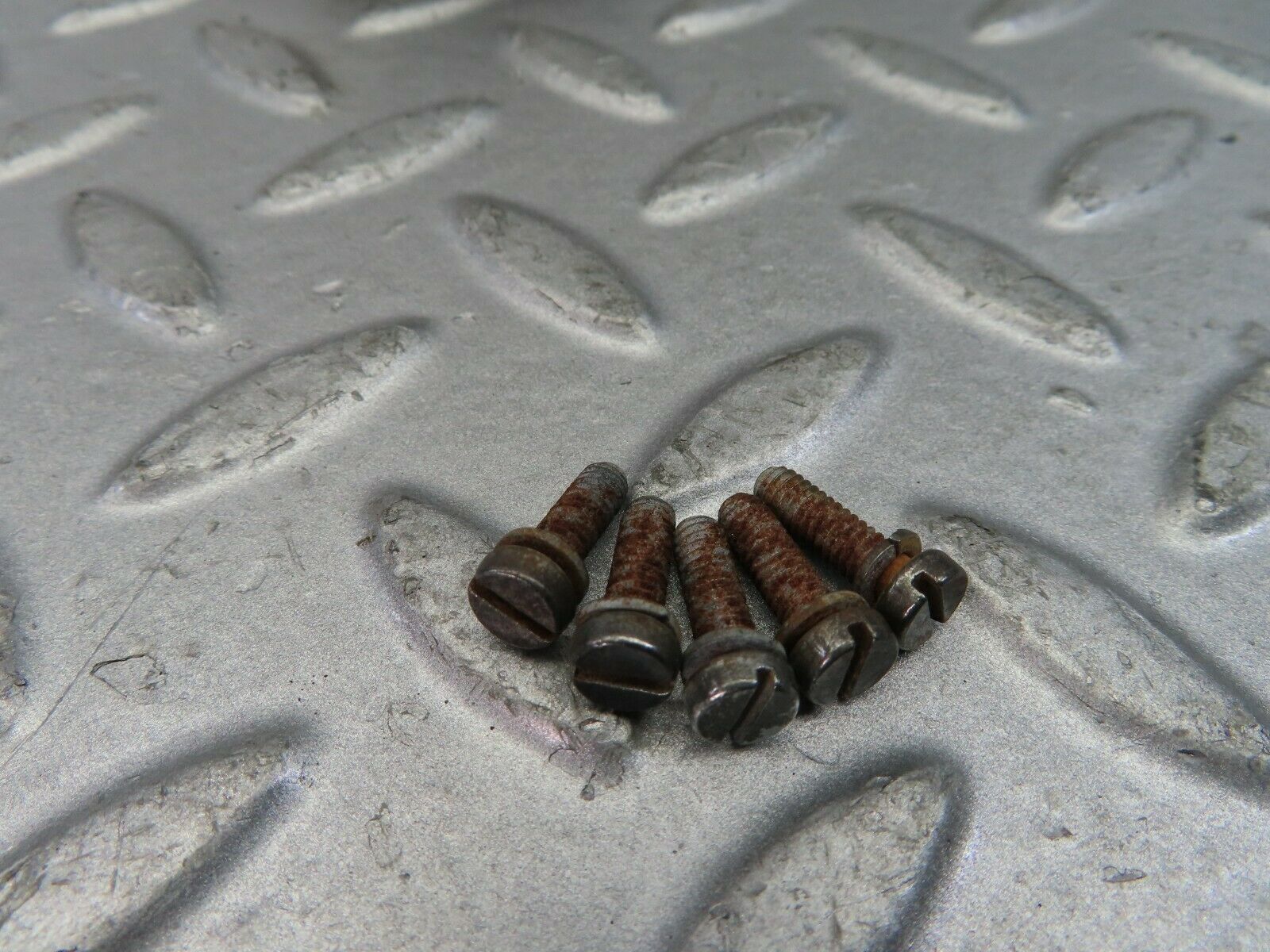 9216 Mercedes-Benz W114 Carburettor Float Chamber Ventilation Valve