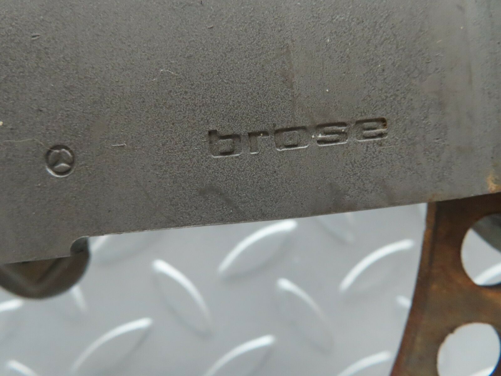 3726 Mercedes-Benz S123 200T Wagon Front Right Manual Window Regulator