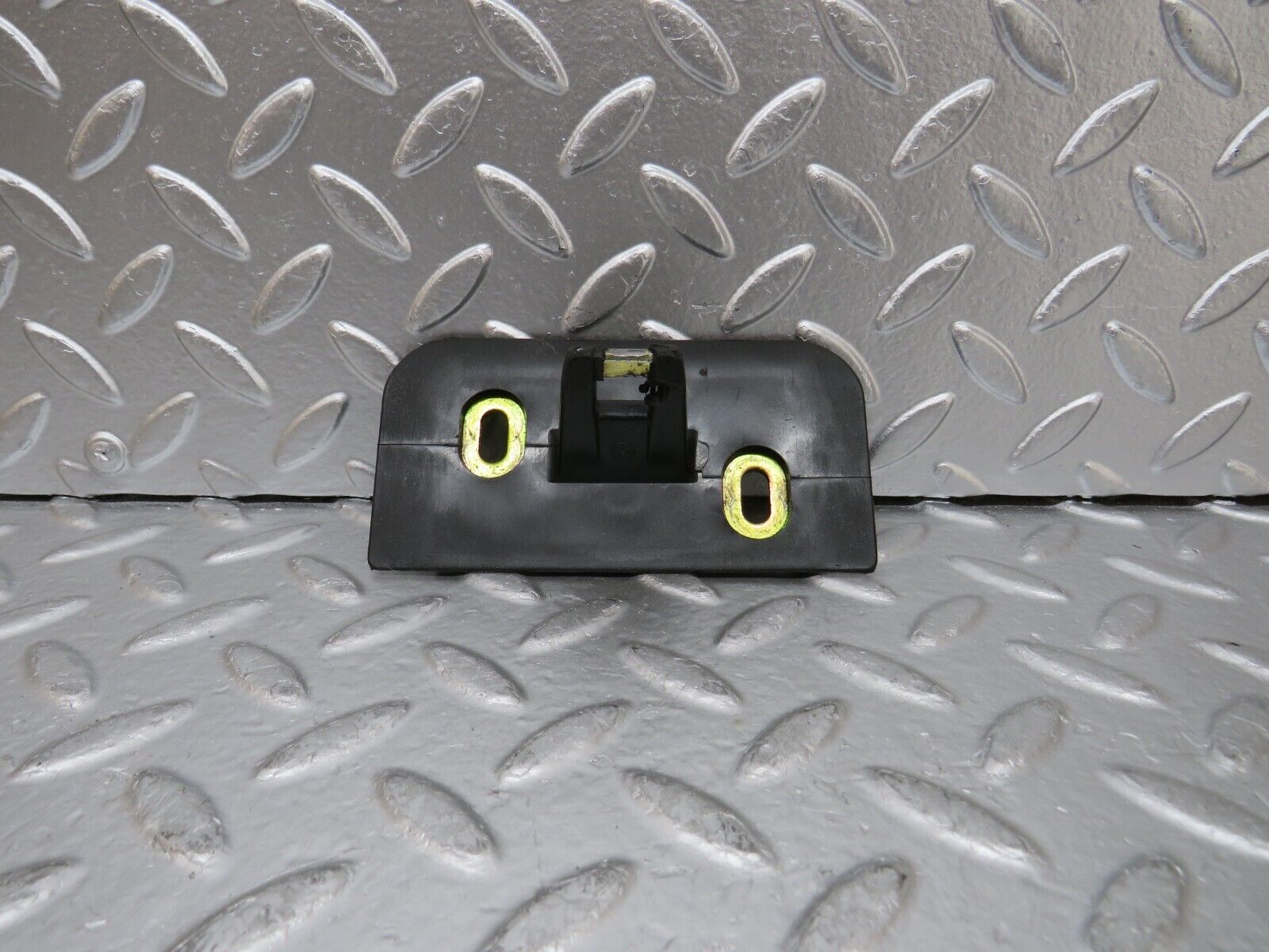 24930 Mercedes-Benz W140 S320 Trunk Lock Latch