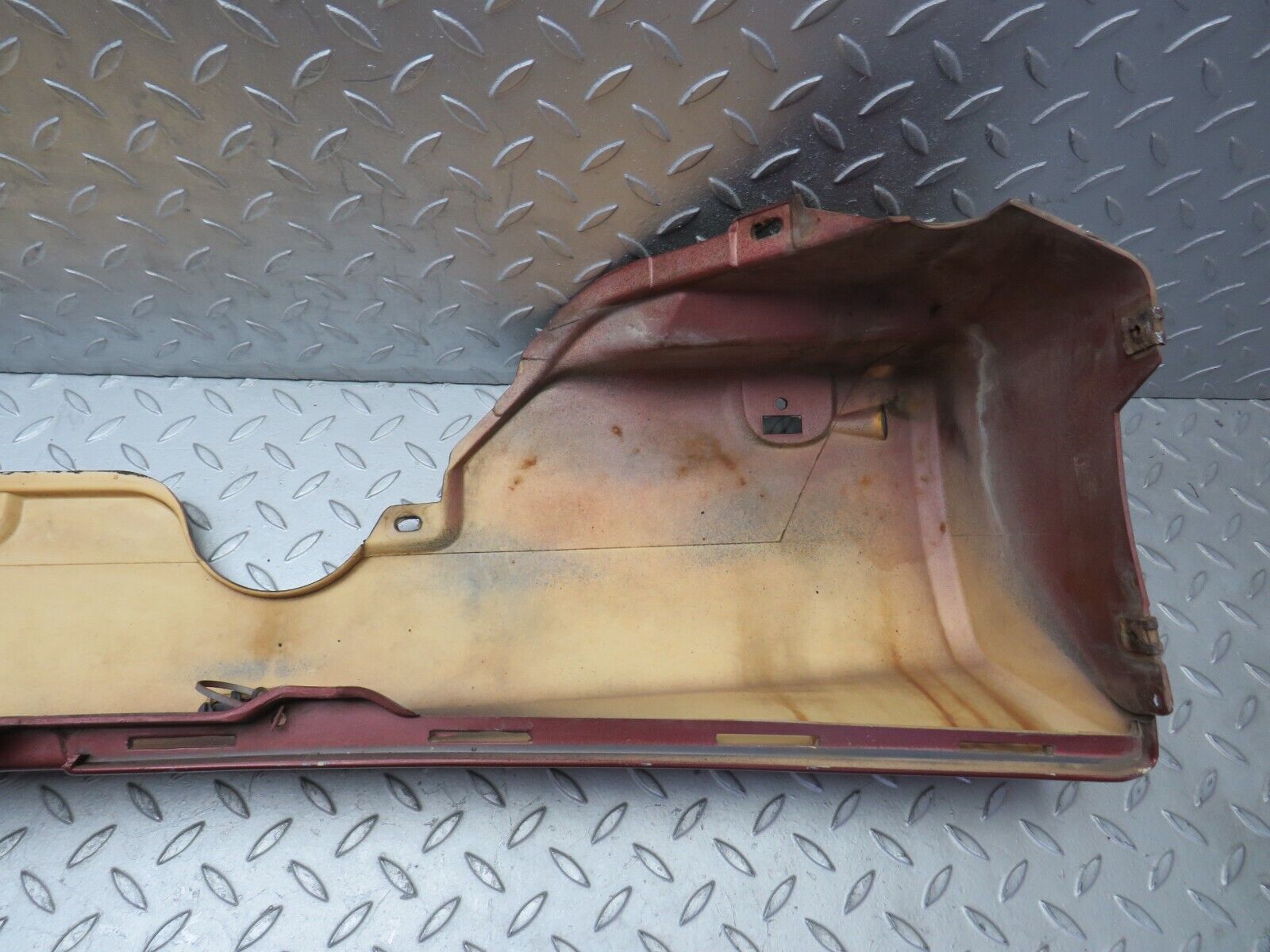 38611 Mercedes-Benz R129 280SL Coupe Side Skirt Right Side 1296900840