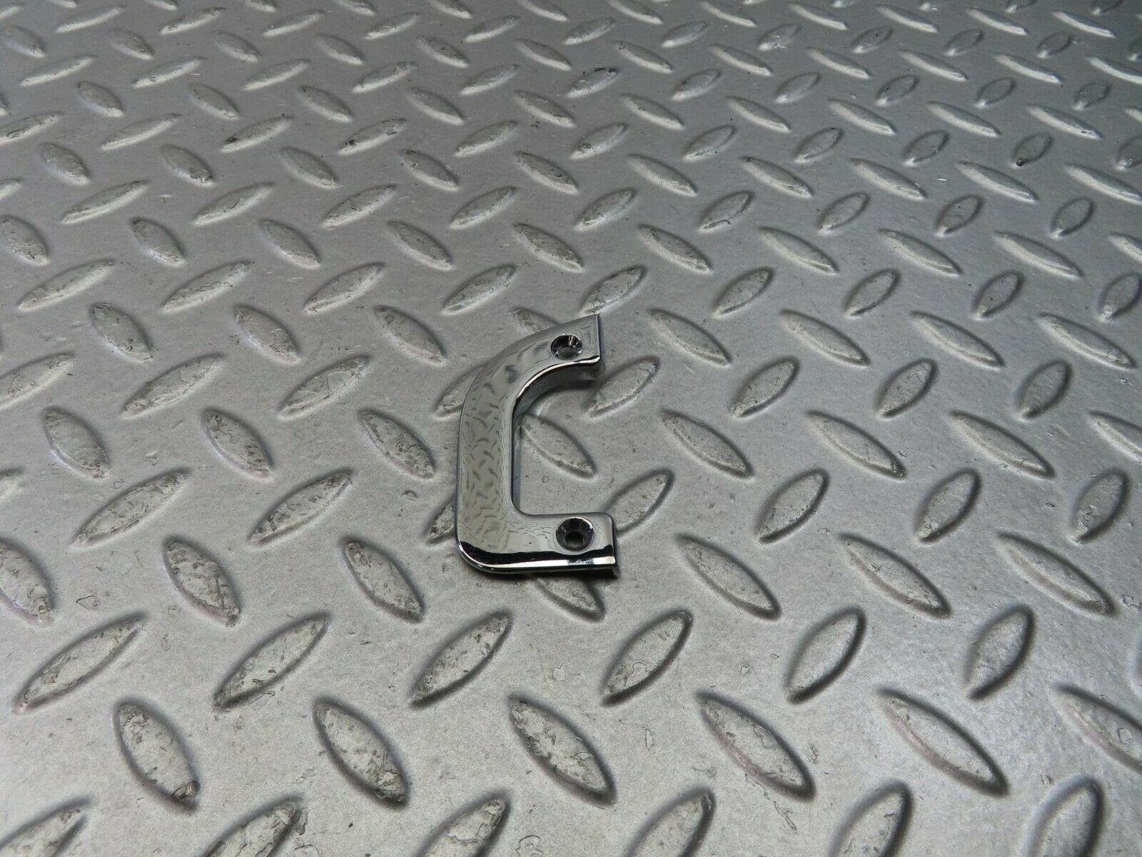 9062 Mercedes-Benz W115 Right Interior Chrome Door Latch Trim