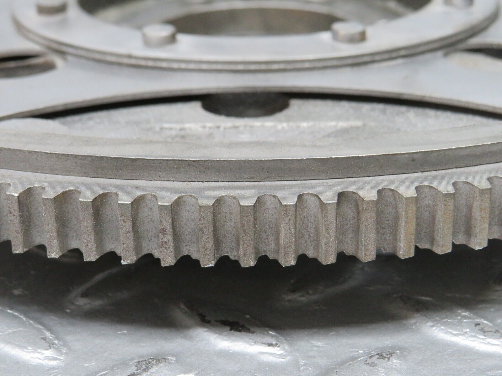 40424 Mercedes-Benz W110 230 Flywheel Starter Ring 1800321301