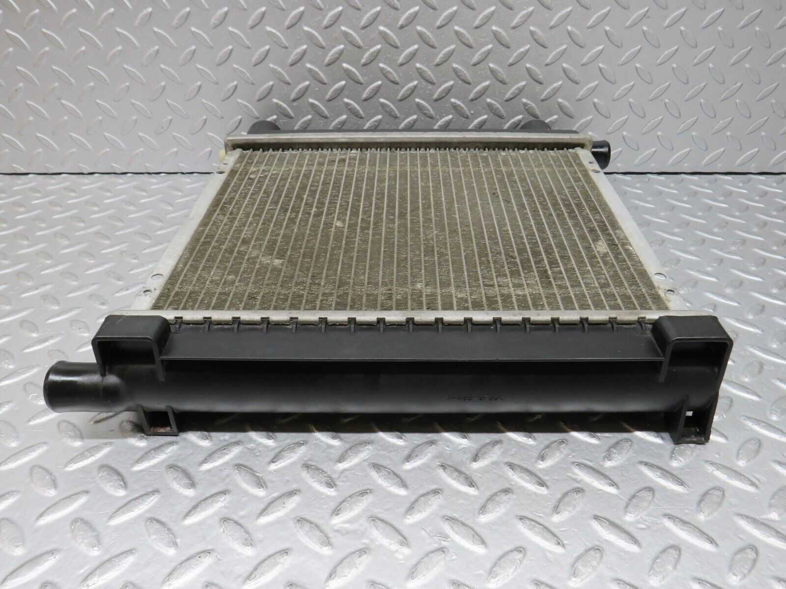 36658 Mercedes-Benz W201 190E 2.0L Coolant Radiator Nissens 62550