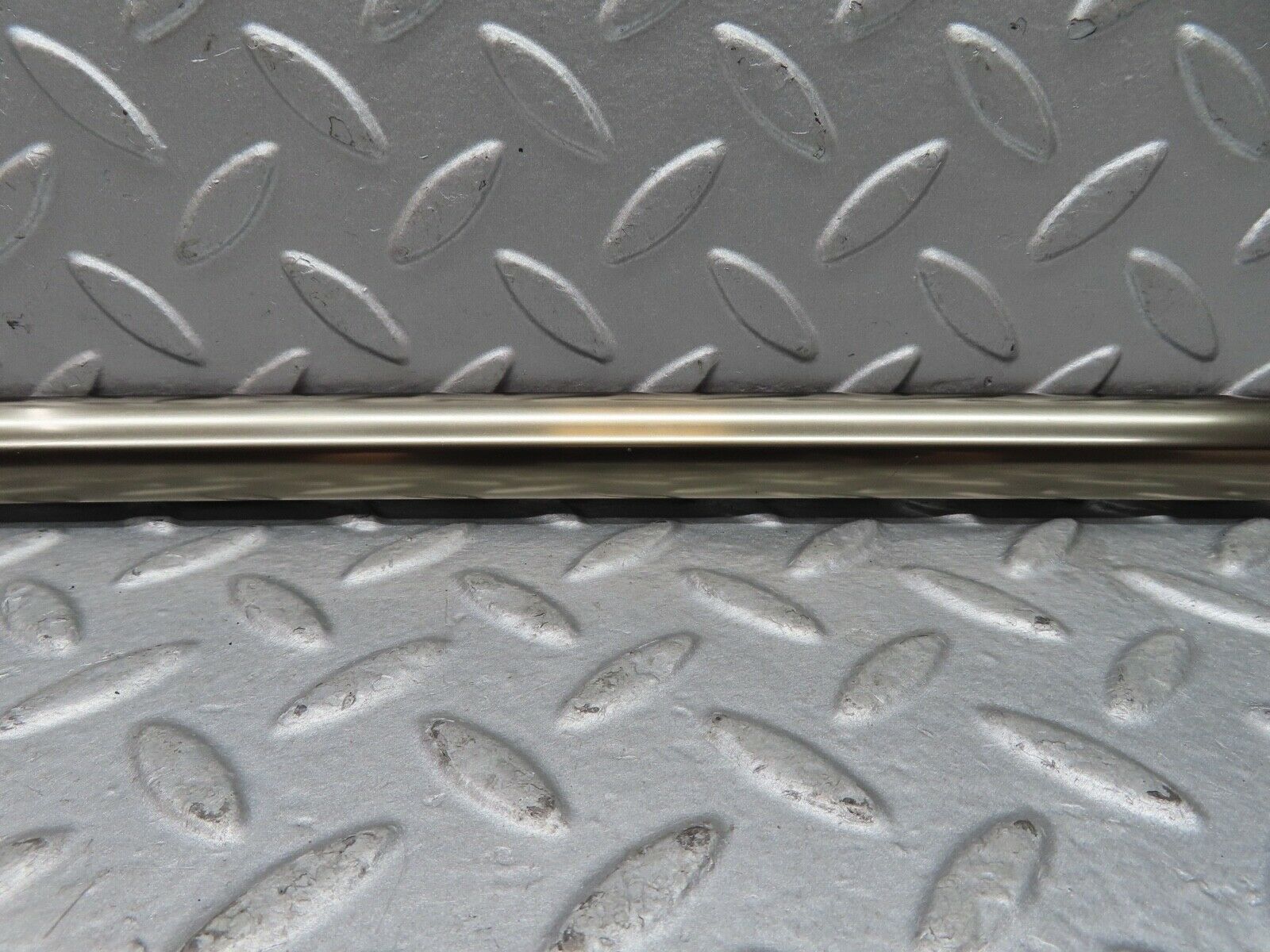 17378 Mercedes-Benz R129 300SL Coupe Right Door Chrome Trim