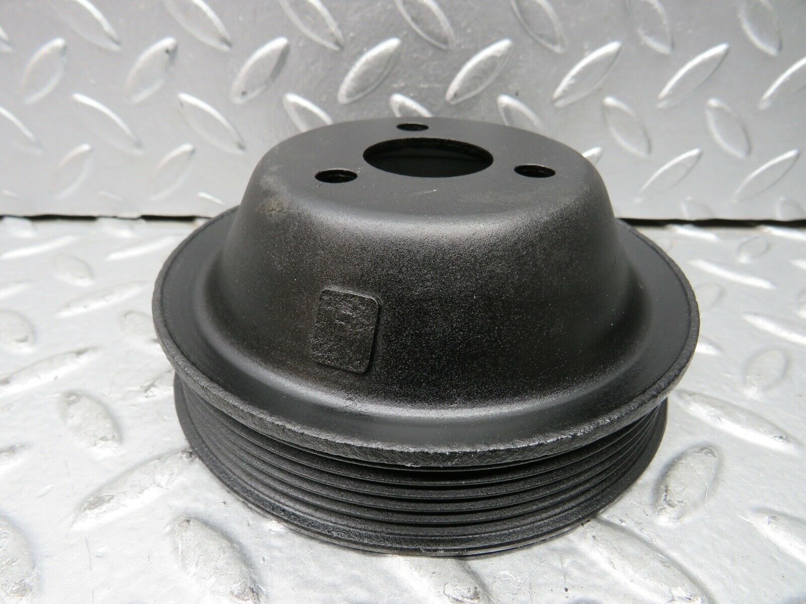 21894 Mercedes-Benz W126 300SE Water Pump Pulley 1264600379