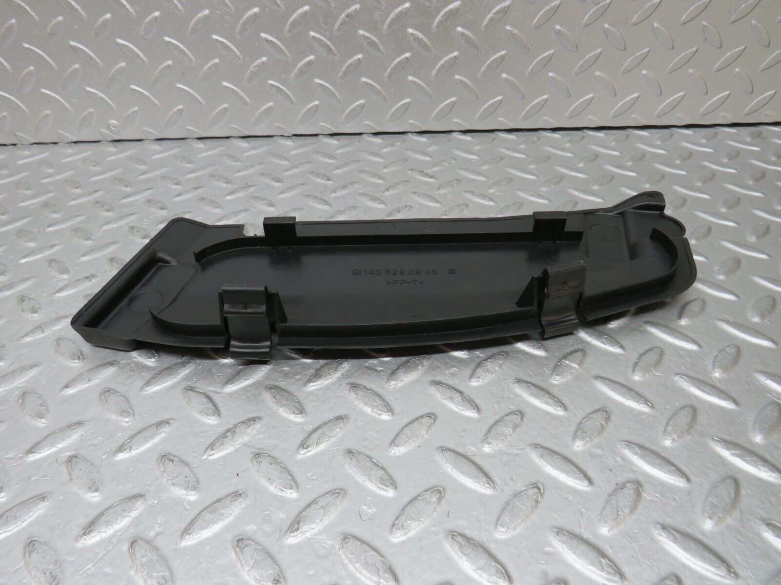 35311 Mercedes-Benz W140 Right Headlight Cover Cap 1406280845