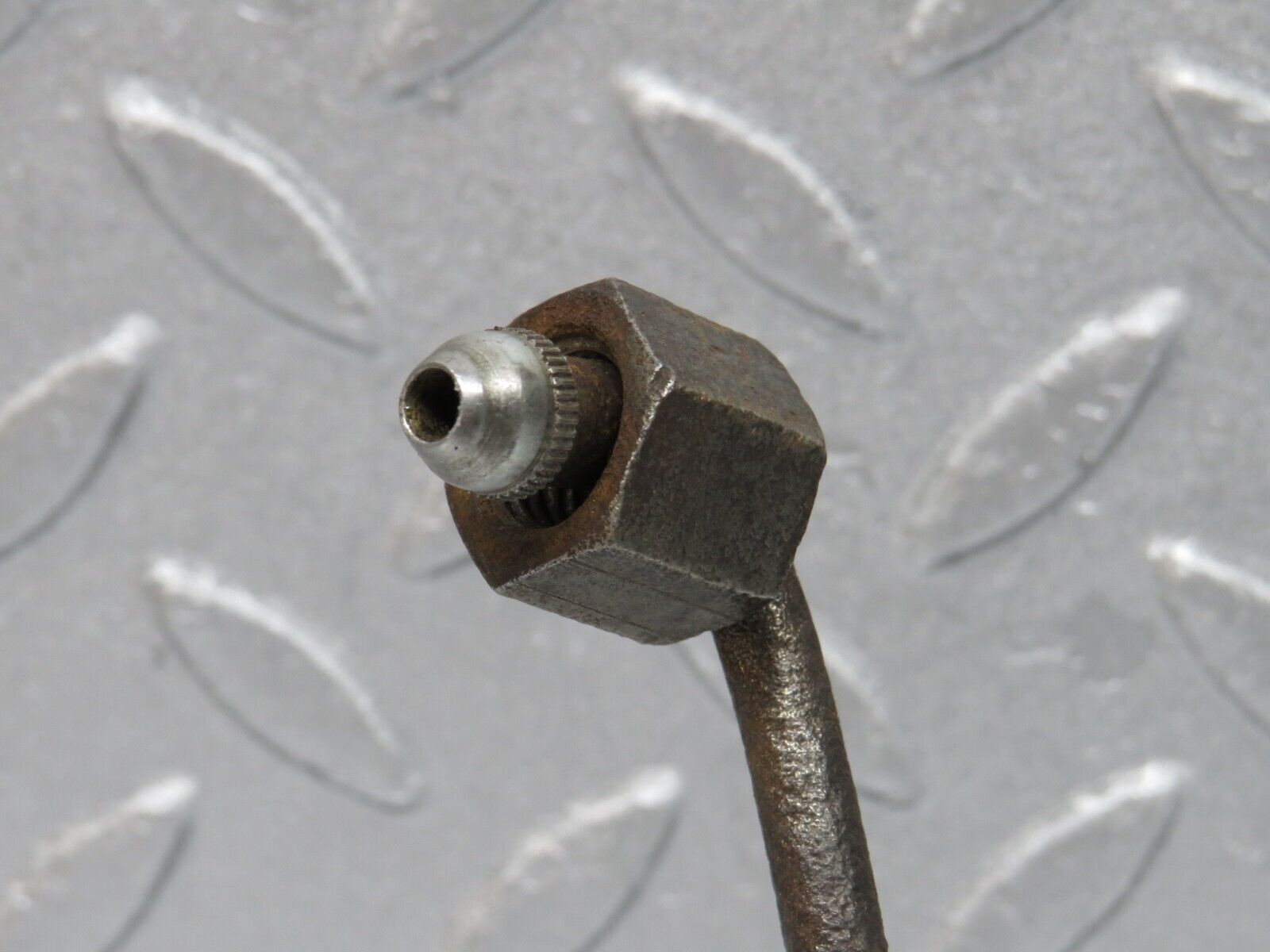 40482 Mercedes-Benz W110 230 Oil Line Pipe