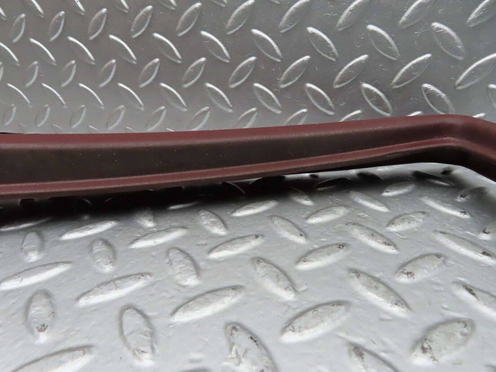 21427 Mercedes-Benz W126 300SE Rear Right Door Window Frame Cover 1267350671