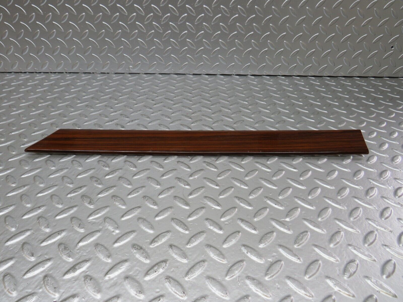 25104 Mercedes-Benz W124 Rear Right Door Card Wood Trim