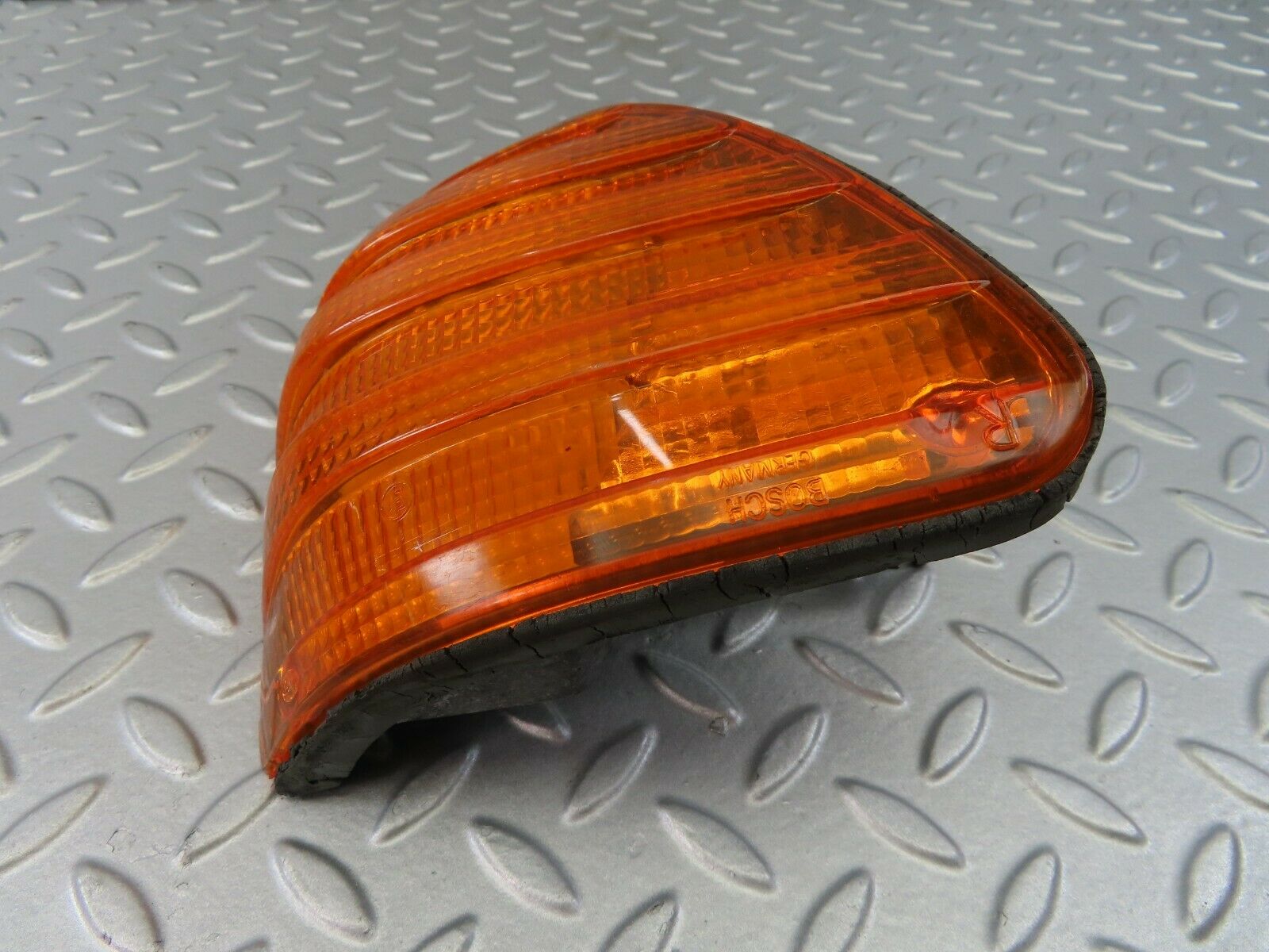 7219 Mercedes-Benz W116 450SE Indicator Light Front Right 1305233002