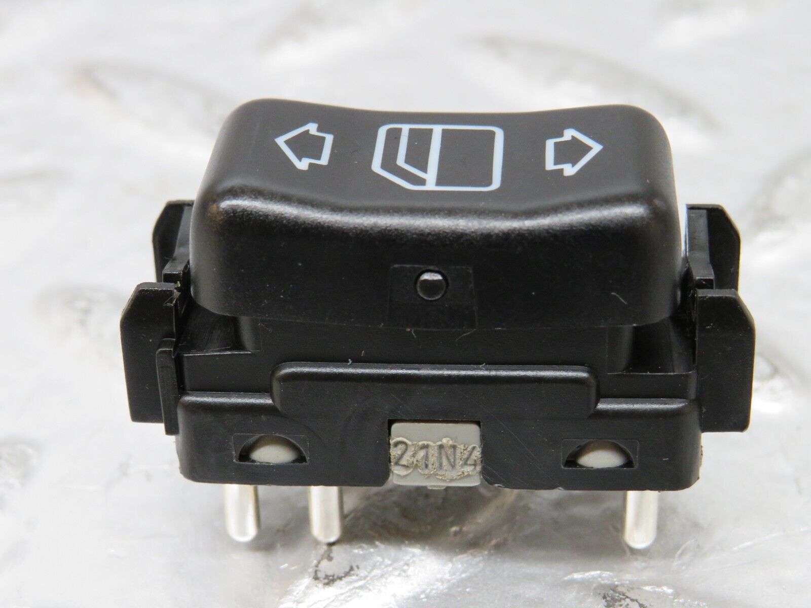 25810 Mercedes-Benz W124 280E Front Left Electric Window Switch 1248208910