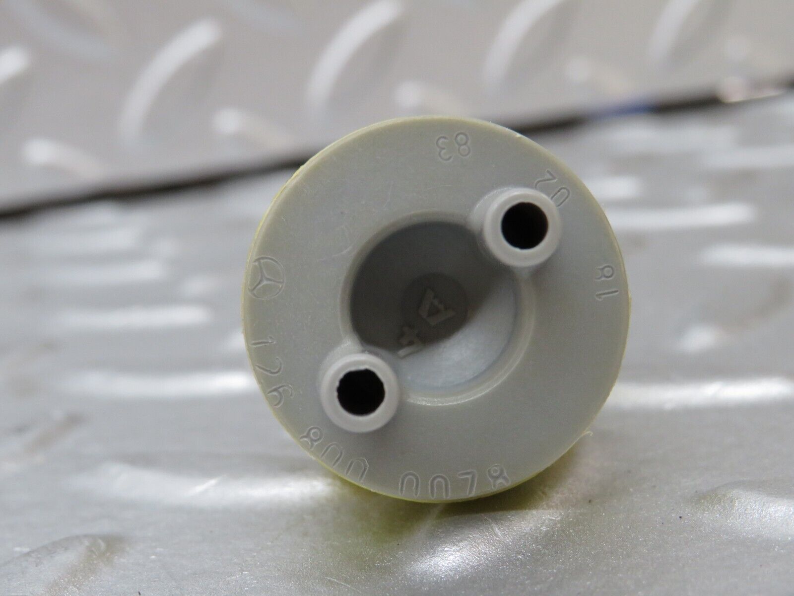 34337 Mercedes-Benz C126 380SEC Vacuum Check Valve 3x 1268000078 1268000478