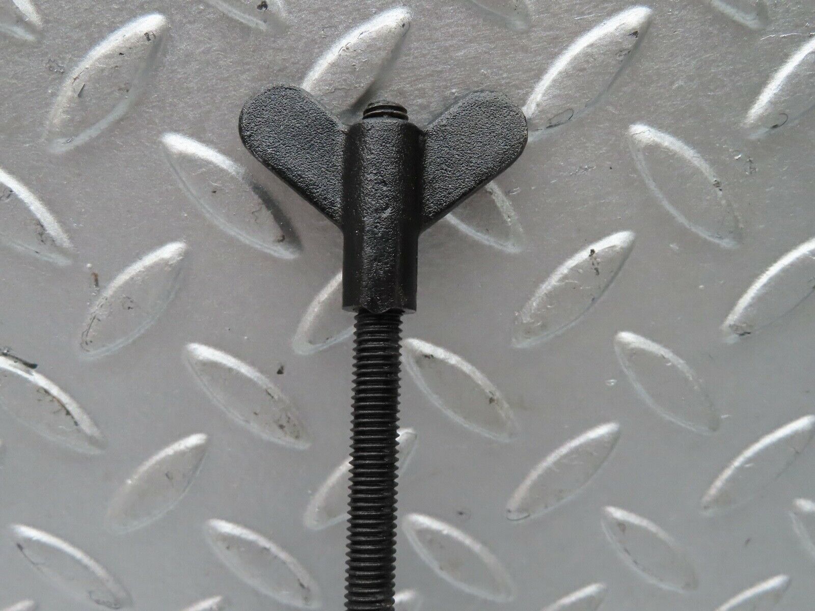 18243 Mercedes-Benz W111 220SE Coupe Handbrake Regulator