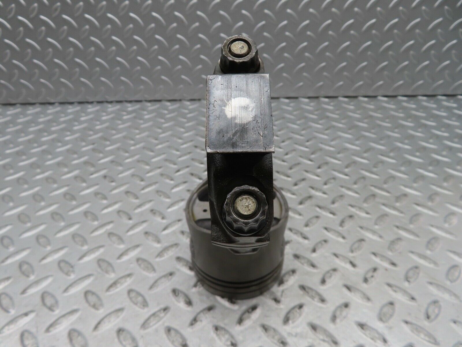 17854 Mercedes-Benz W116 450SEL Piston With Connecting Rod 91.99 mm