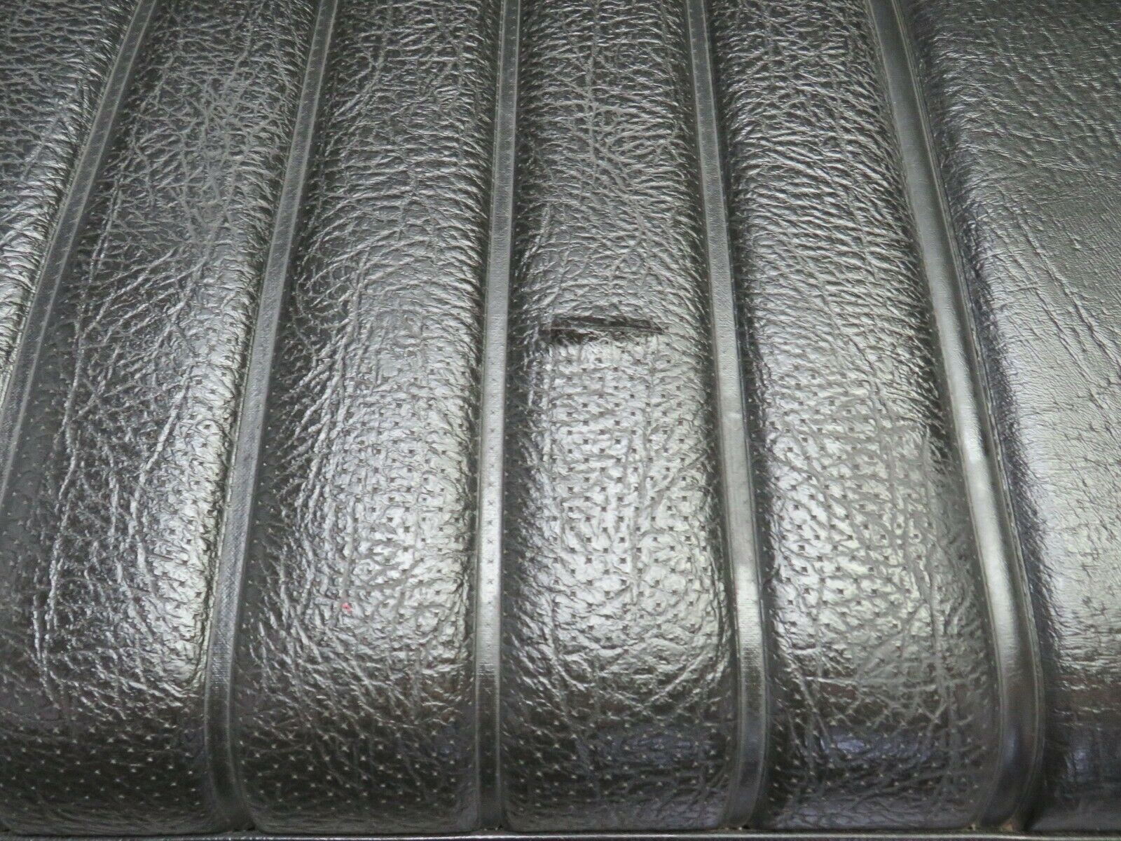 24488 Mercedes-Benz W108 Rear Seat Black 1089240116