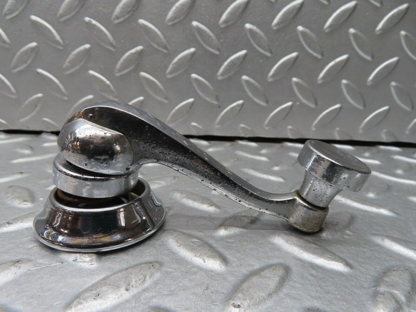 19009 Mercedes-Benz W120 W121 Ponton Window Lifter Crank Handle Chrome