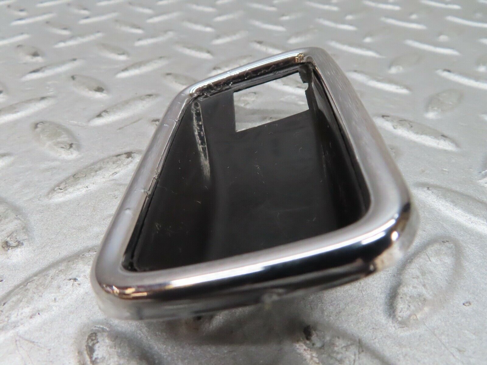 17571 Mercedes-Benz W116 450SEL Chrome Frame For Door Opener Right 1087660611