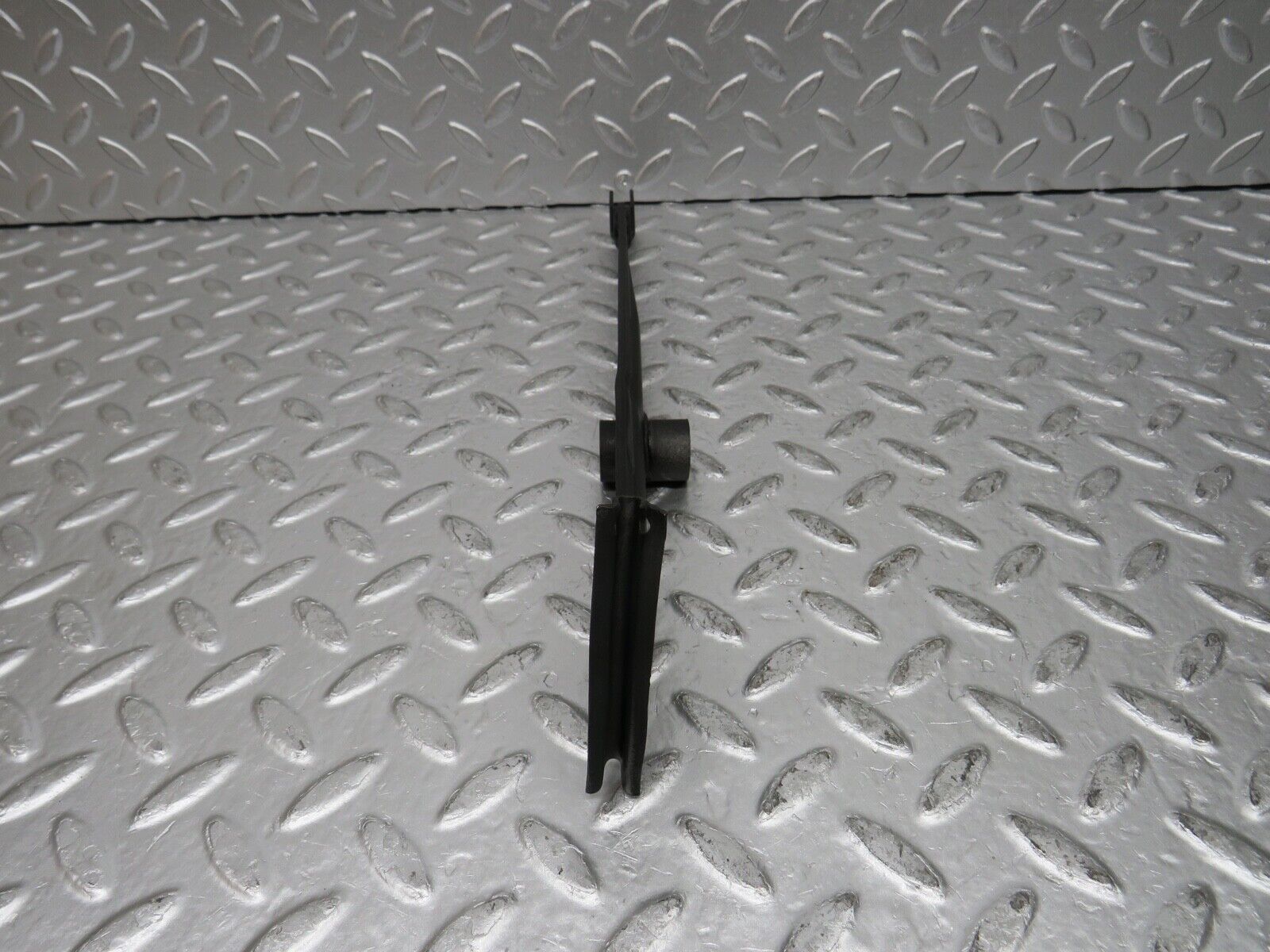 0379 Mercedes-Benz W108 280SE Handbrake Lever