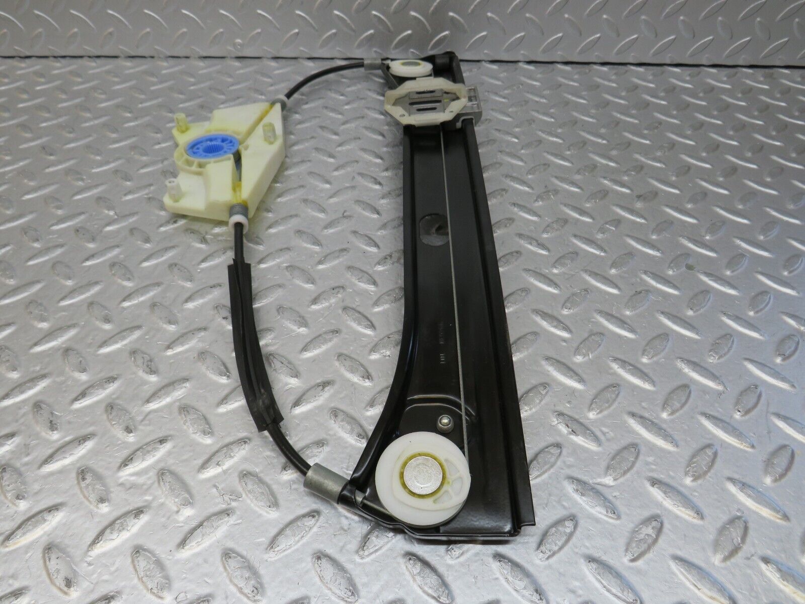 35199 Mercedes-Benz W221 Rear Right Power Window Regulator