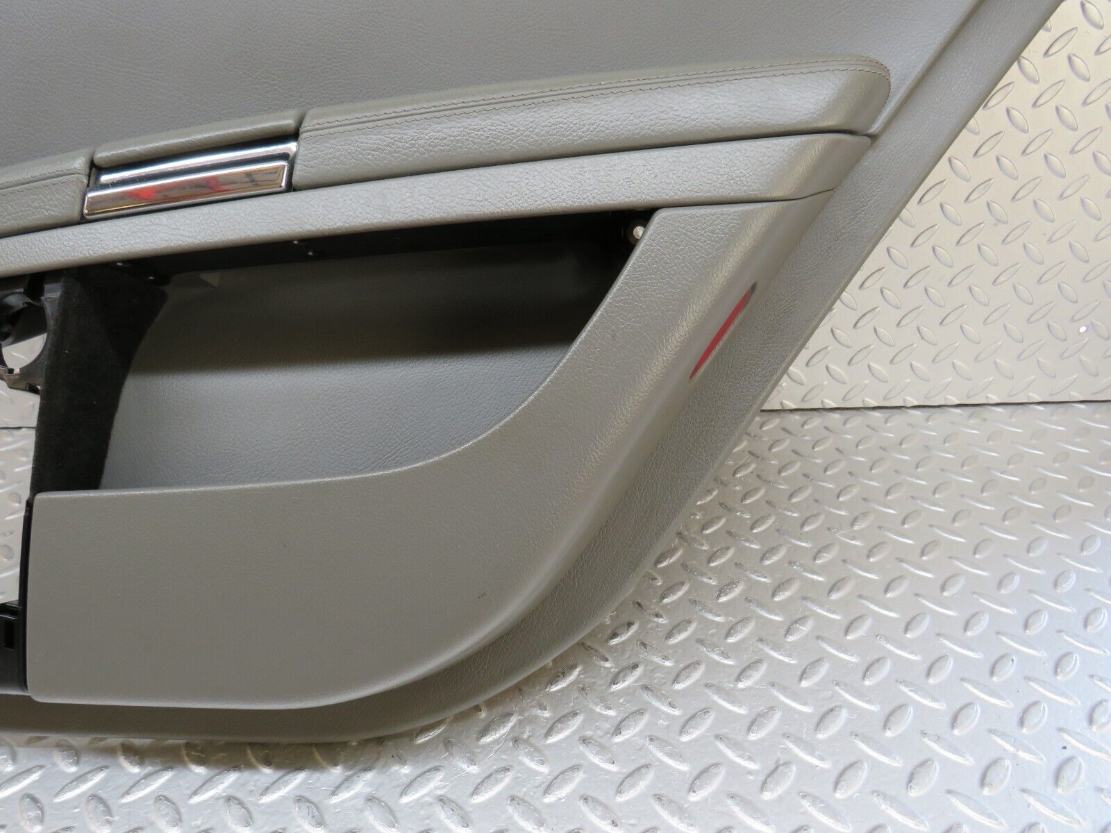 35102 Mercedes-Benz W221 Rear Right Door Card