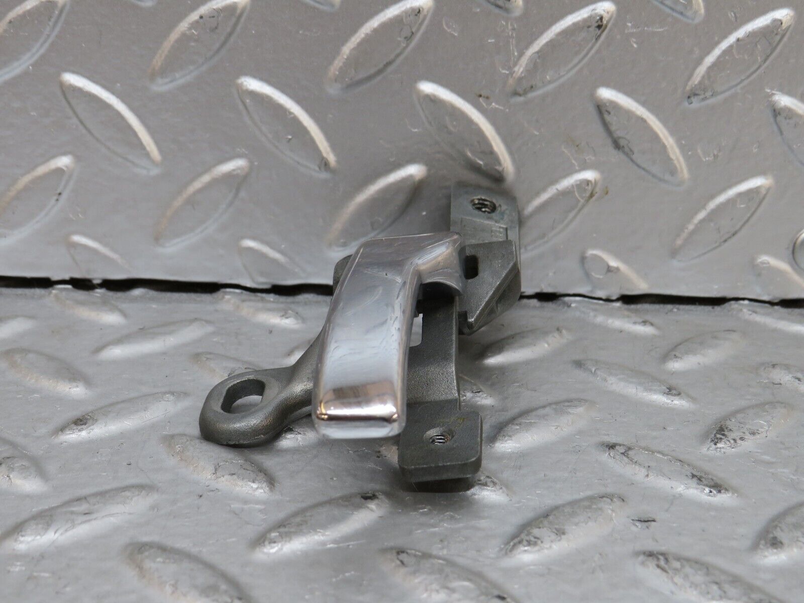 28286 Mercedes-Benz S123 240D Wagon Left Interior Door Handle 1237600161