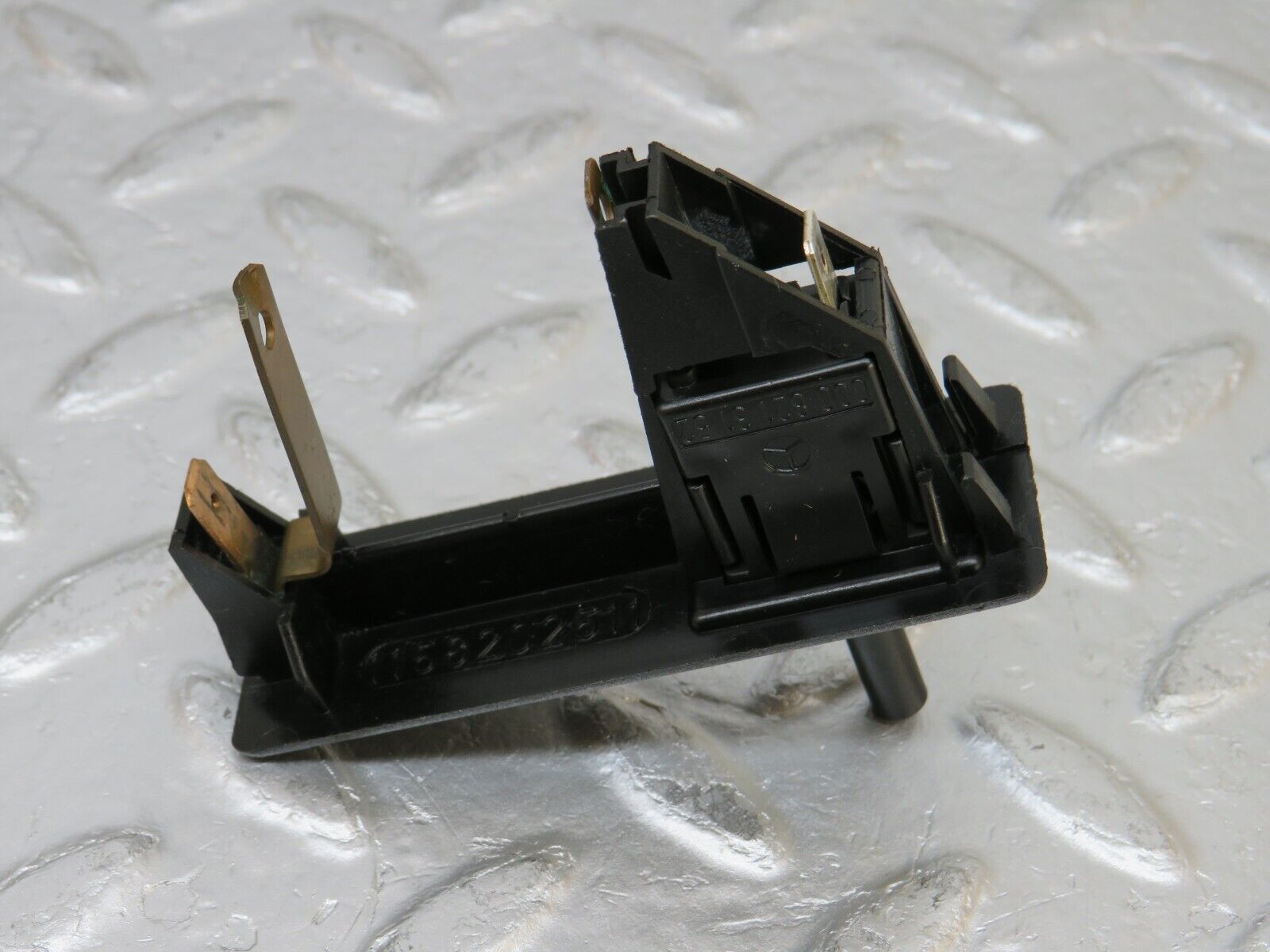 34308 Mercedes-Benz C126 380SEC Trunk Boot Light Switch 1158202511 0008213152