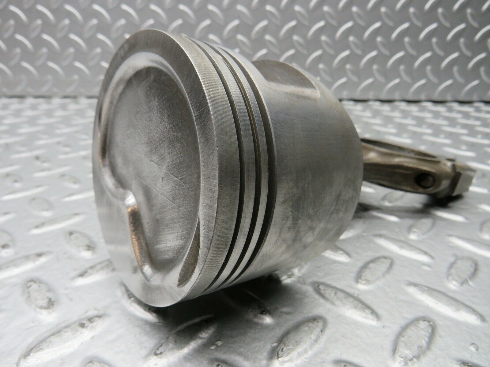 21745 Mercedes-Benz W126 300SE Piston With Connecting Rod 88.475 mm