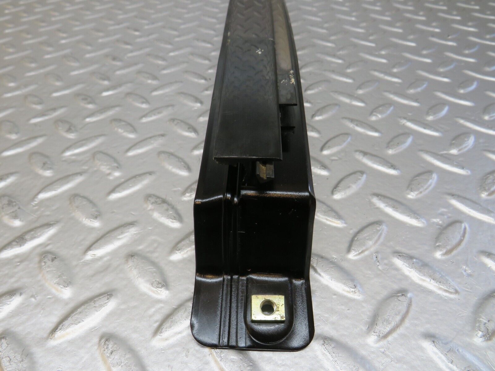 25061 Mercedes-Benz W140 S320 Rear Left Door Window Exterior Trim