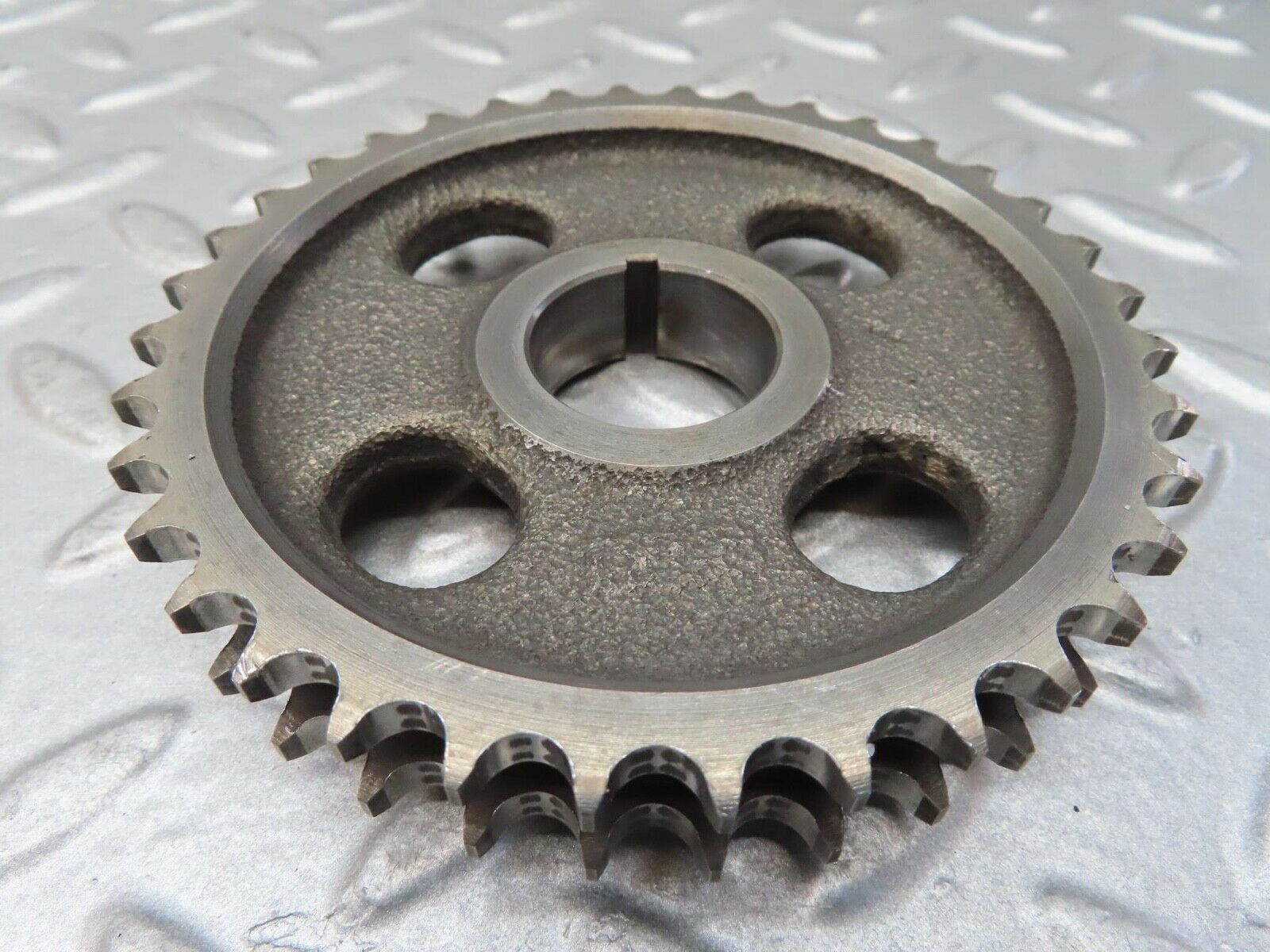 16558 Mercedes-Benz C107 350SLC Coupe Camshaft Timing Gear 1160520601