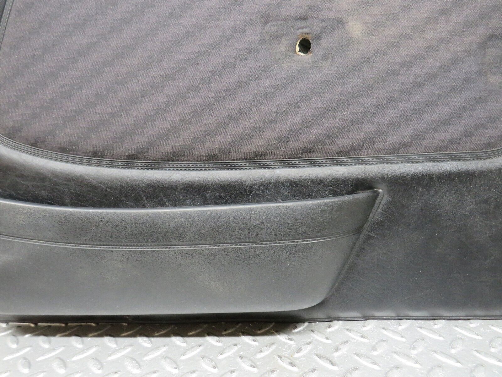 28023 Mercedes-Benz W123 280E Front Right Door Card Black